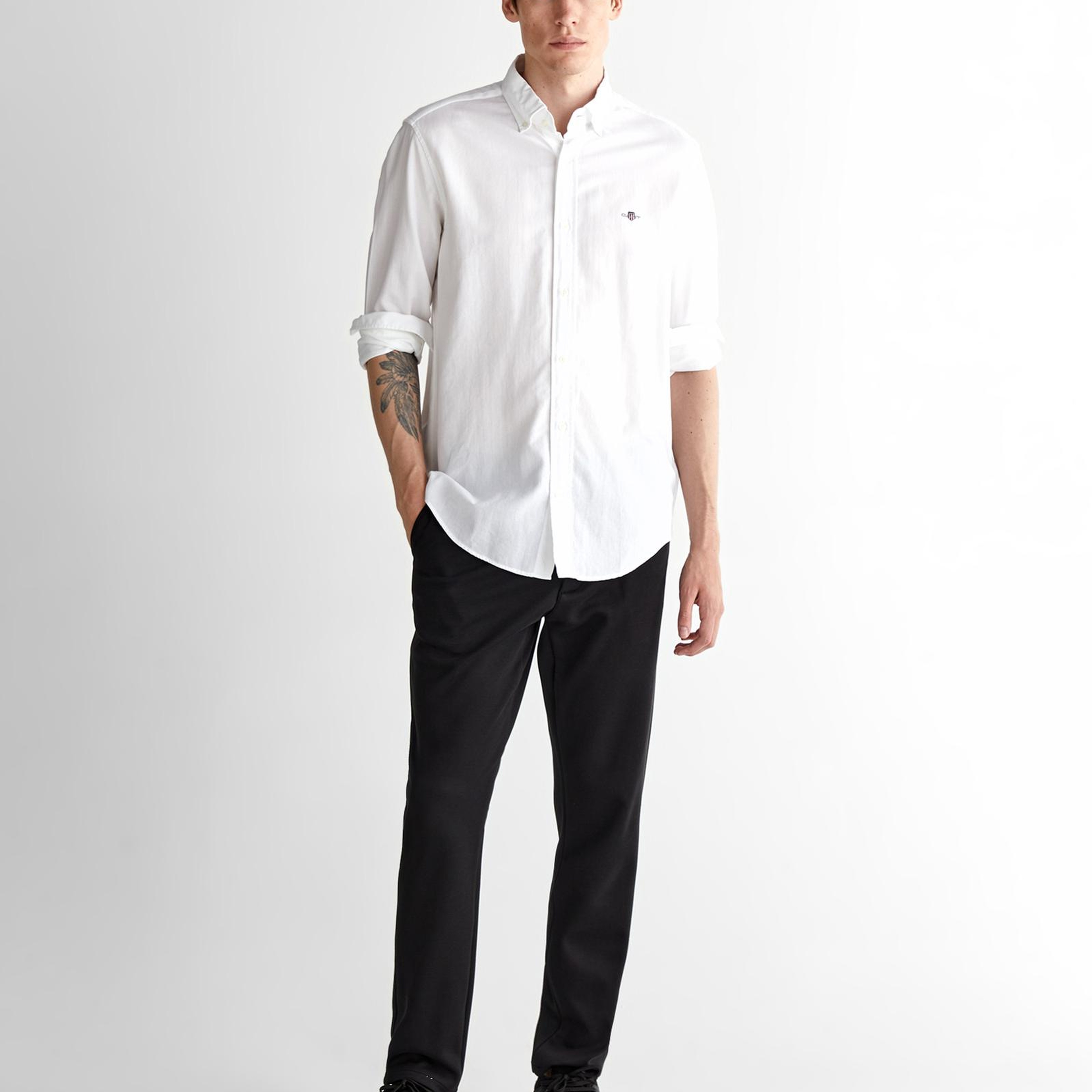 GANT Erkek Beyaz Düğmeli Yaka Logolu Gömlek