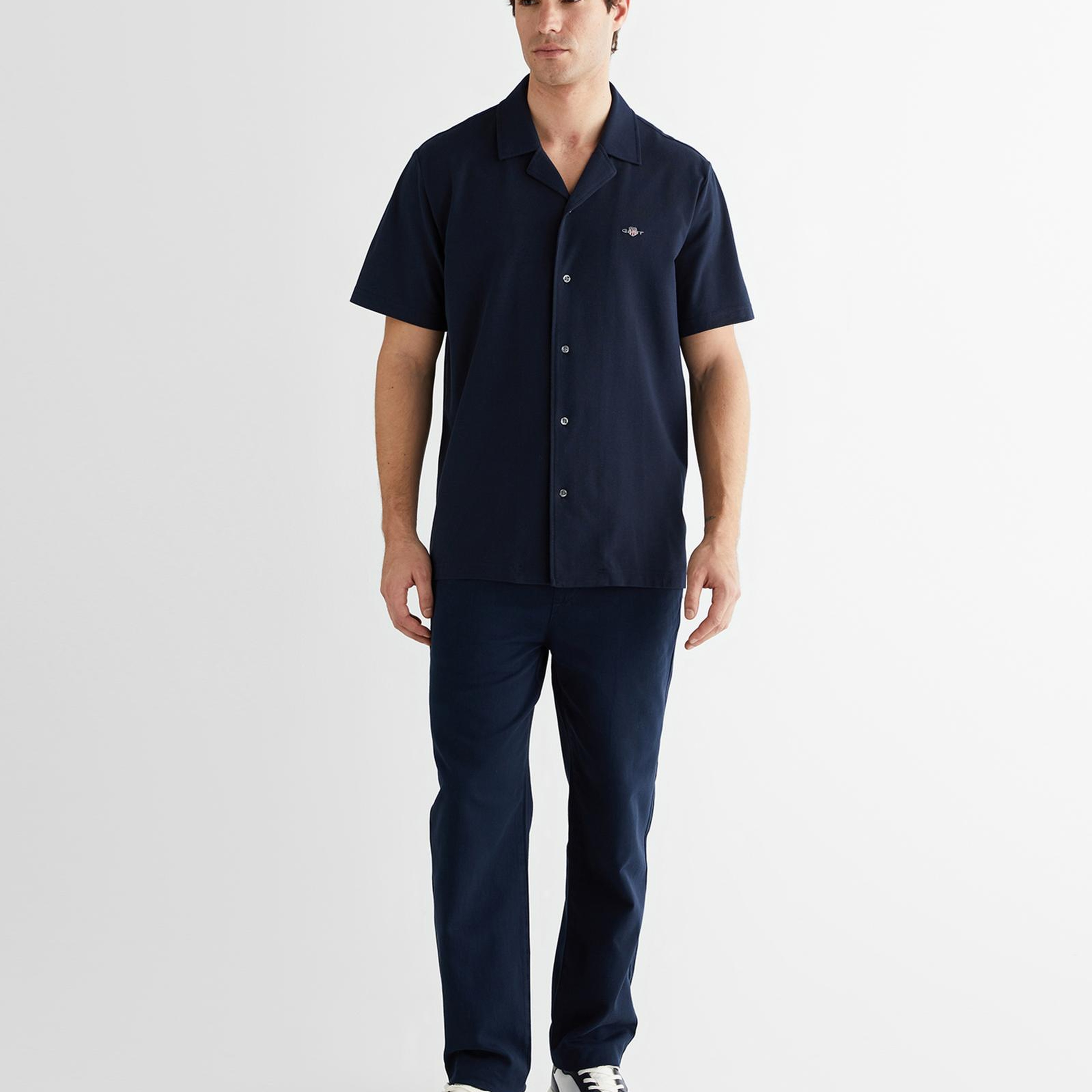 GANT Erkek Lacivert Düğmeli Yaka Logolu Gömlek