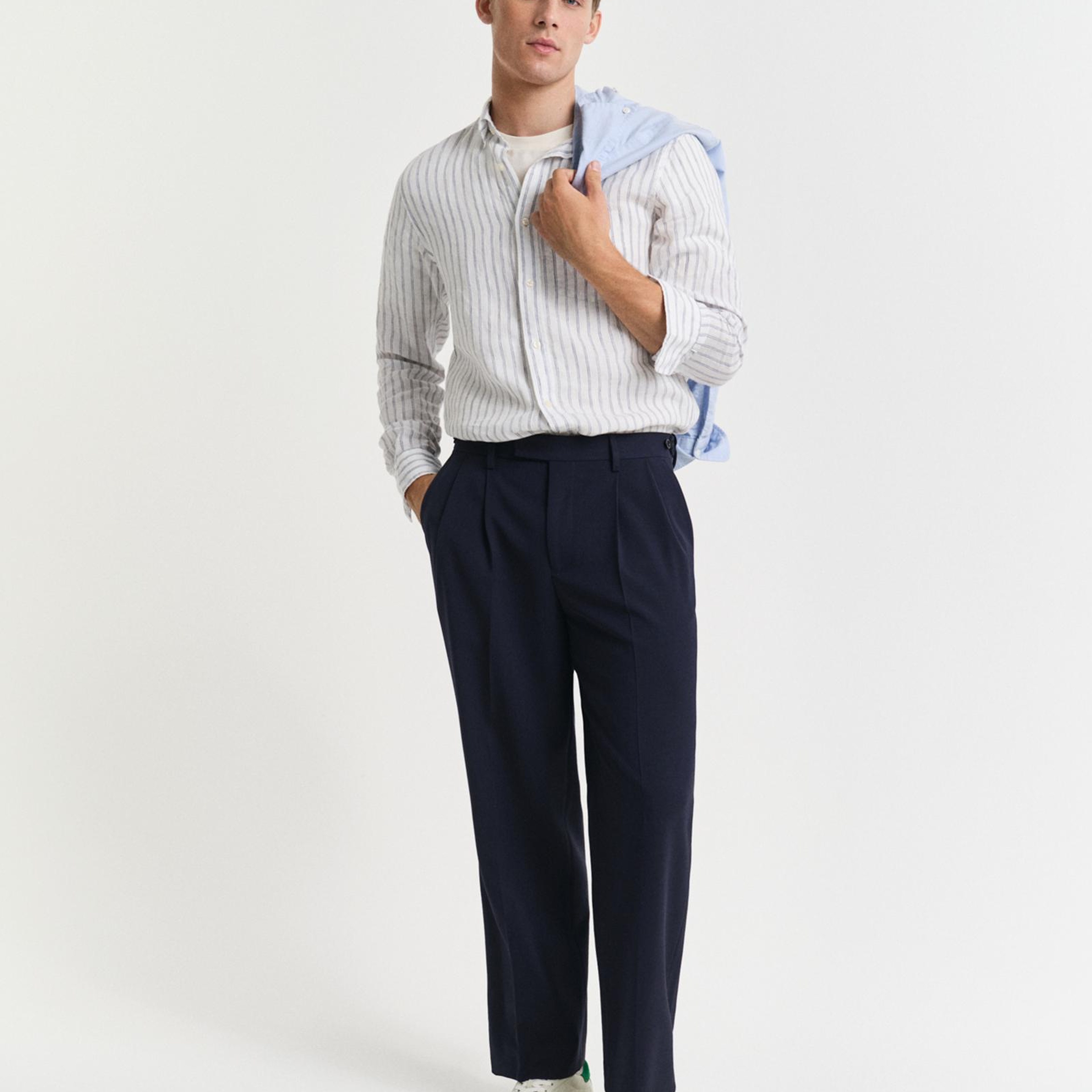 GANT Erkek Beyaz Regular Fit Düğmeli Yaka Çizgili Gömlek