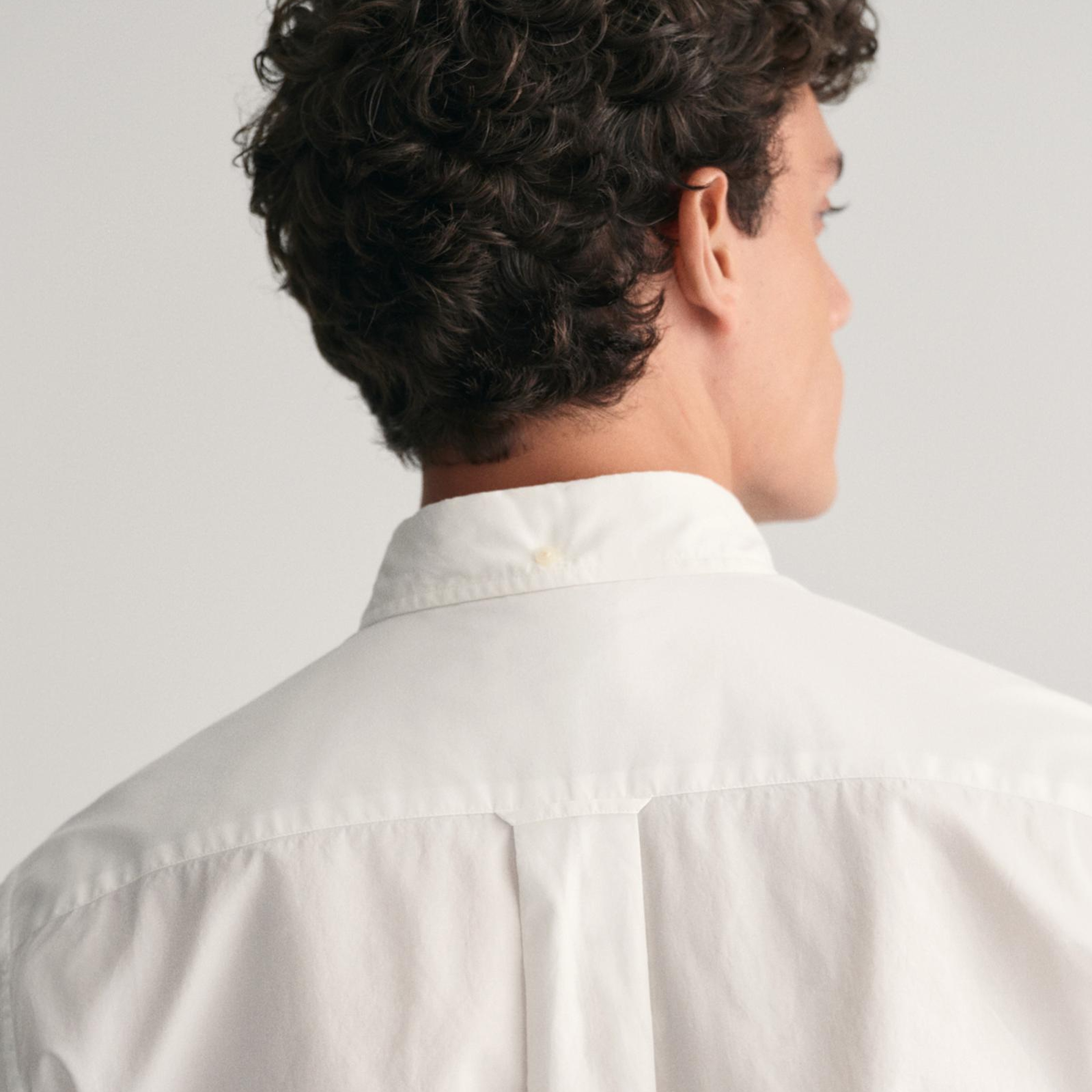 GANT Erkek Beyaz Regular Fit Logolu Gömlek