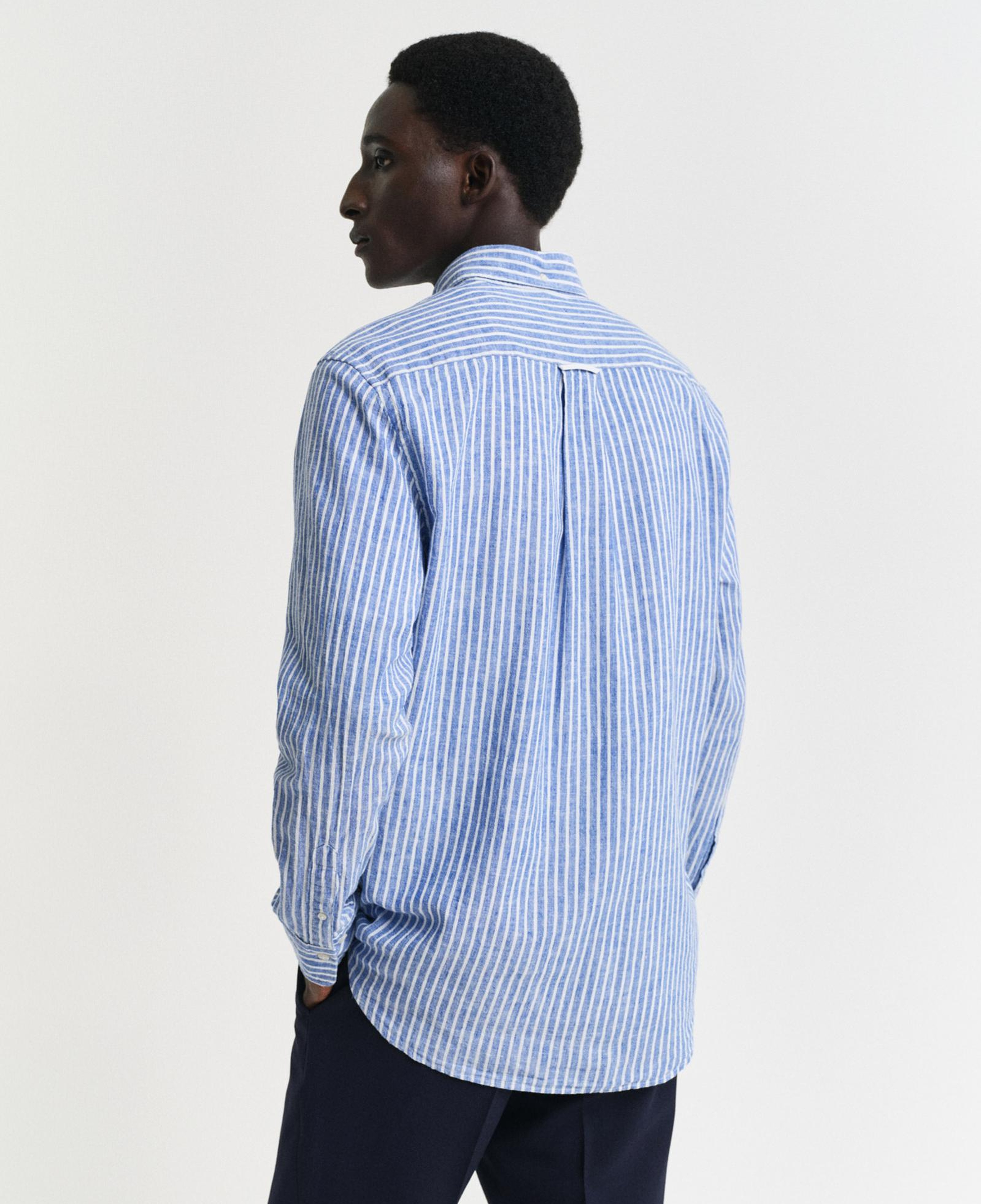 GANT Erkek Lacivert Regular Fit Düğmeli Yaka Çizgili Keten Gömlek