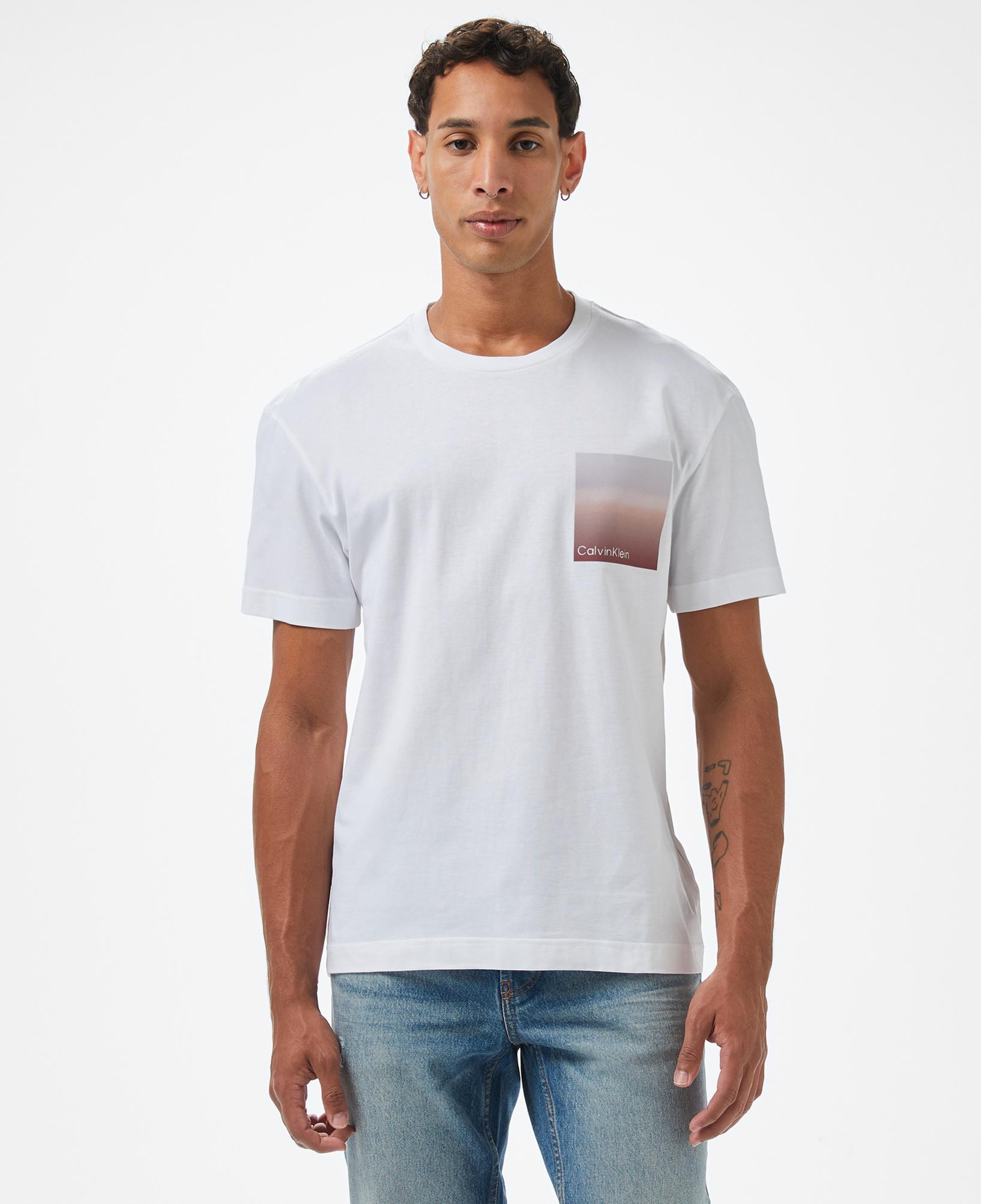 Calvin Klein Ombre Bonded Box Logo Erkek Beyaz T-Shirt