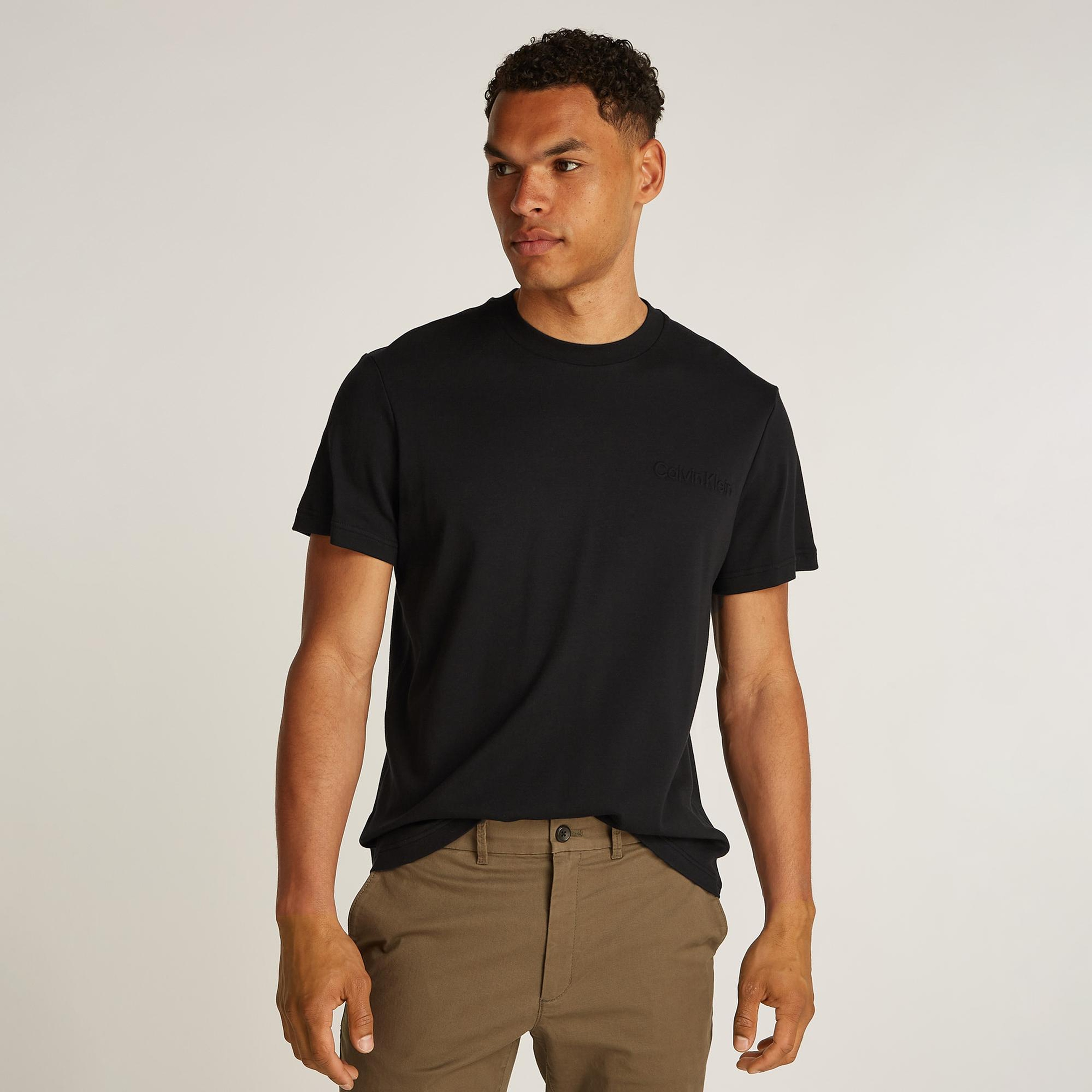 Calvin Klein Embossed Logo Erkek Siyah T-Shirt