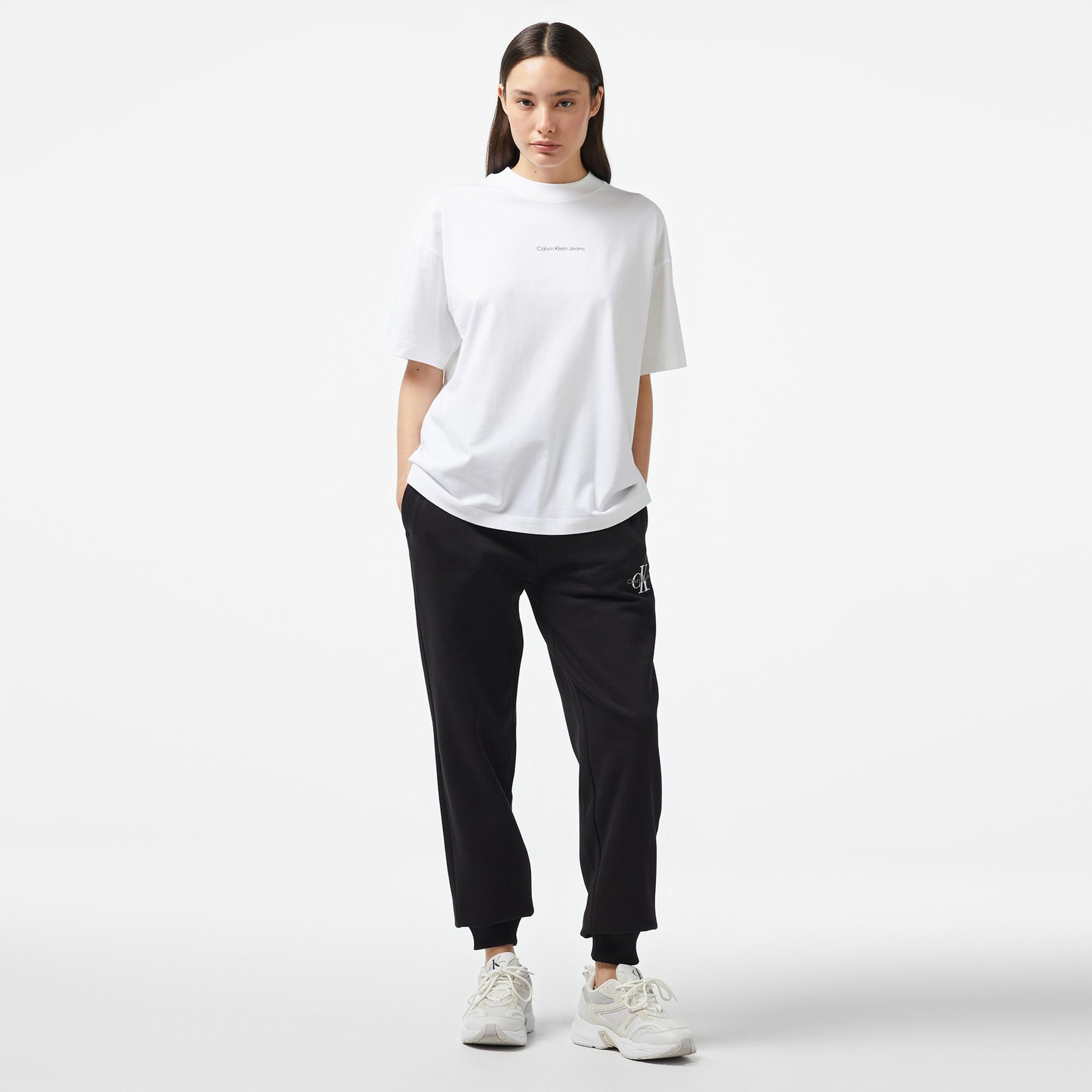 Calvin Klein Jeans Monologo Cuffed Kadın Siyah Eşofman Altı