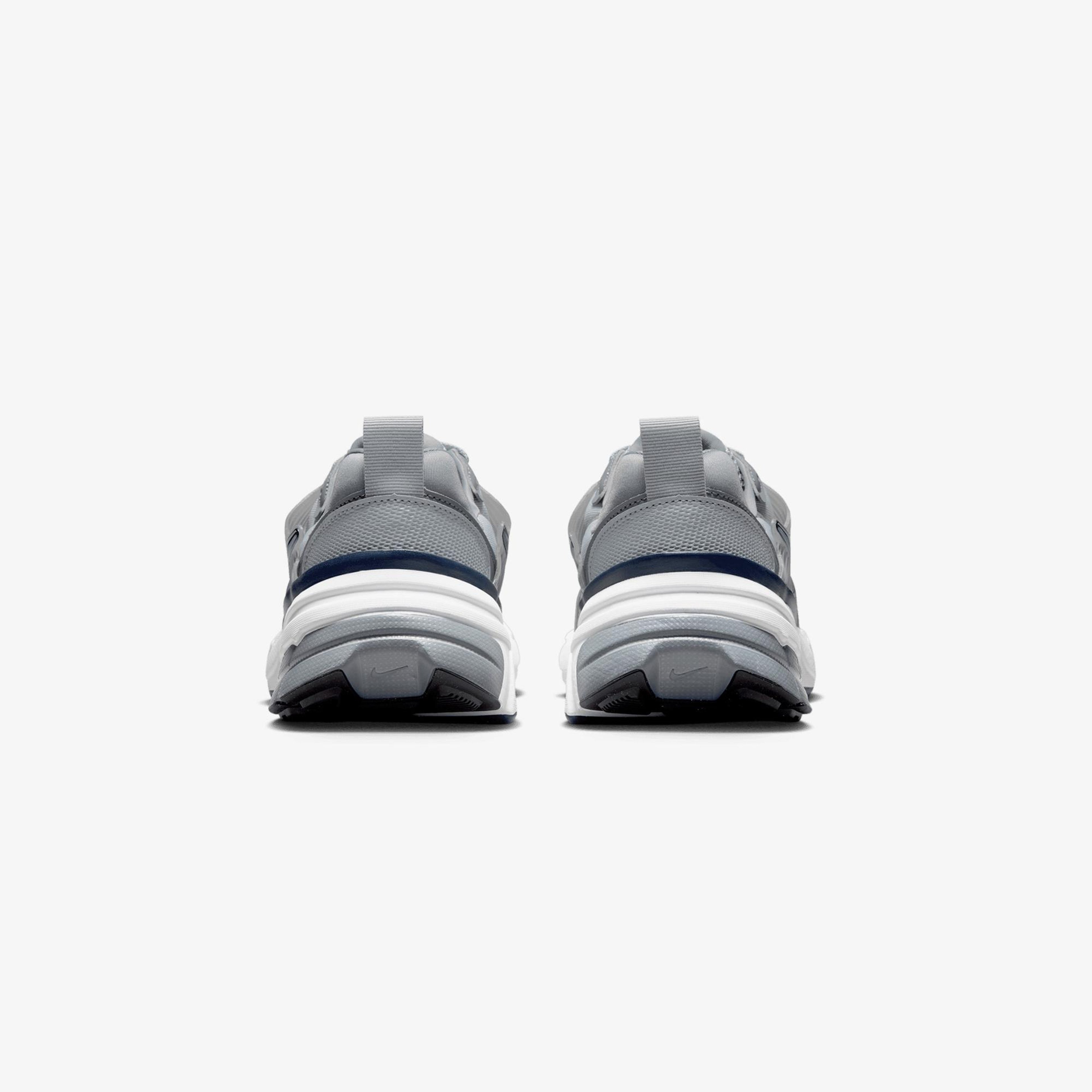 Nike V2K Run Erkek Gri Spor Ayakkabı