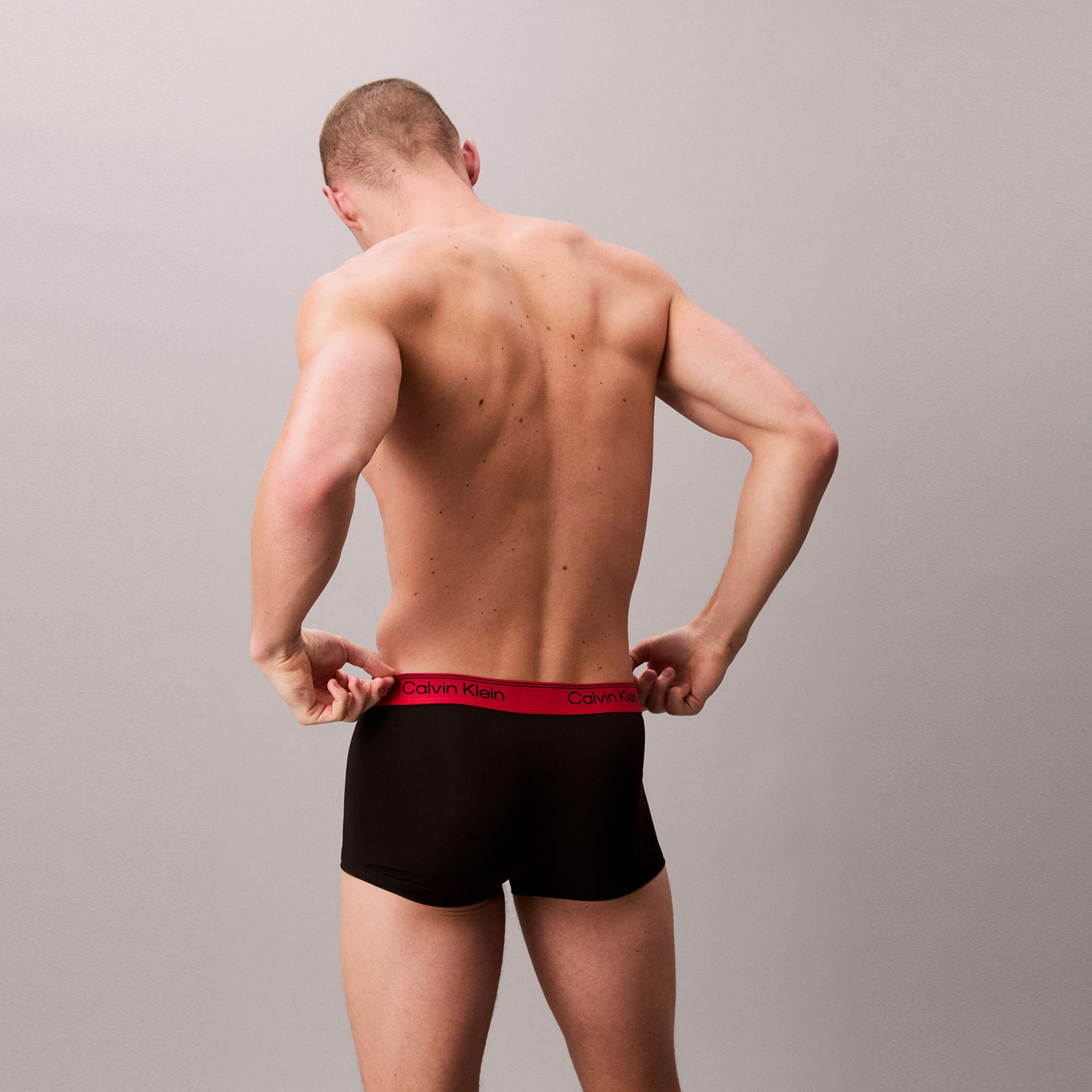 Calvin Klein Low Rise 3' lü Erkek Siyah Boxer