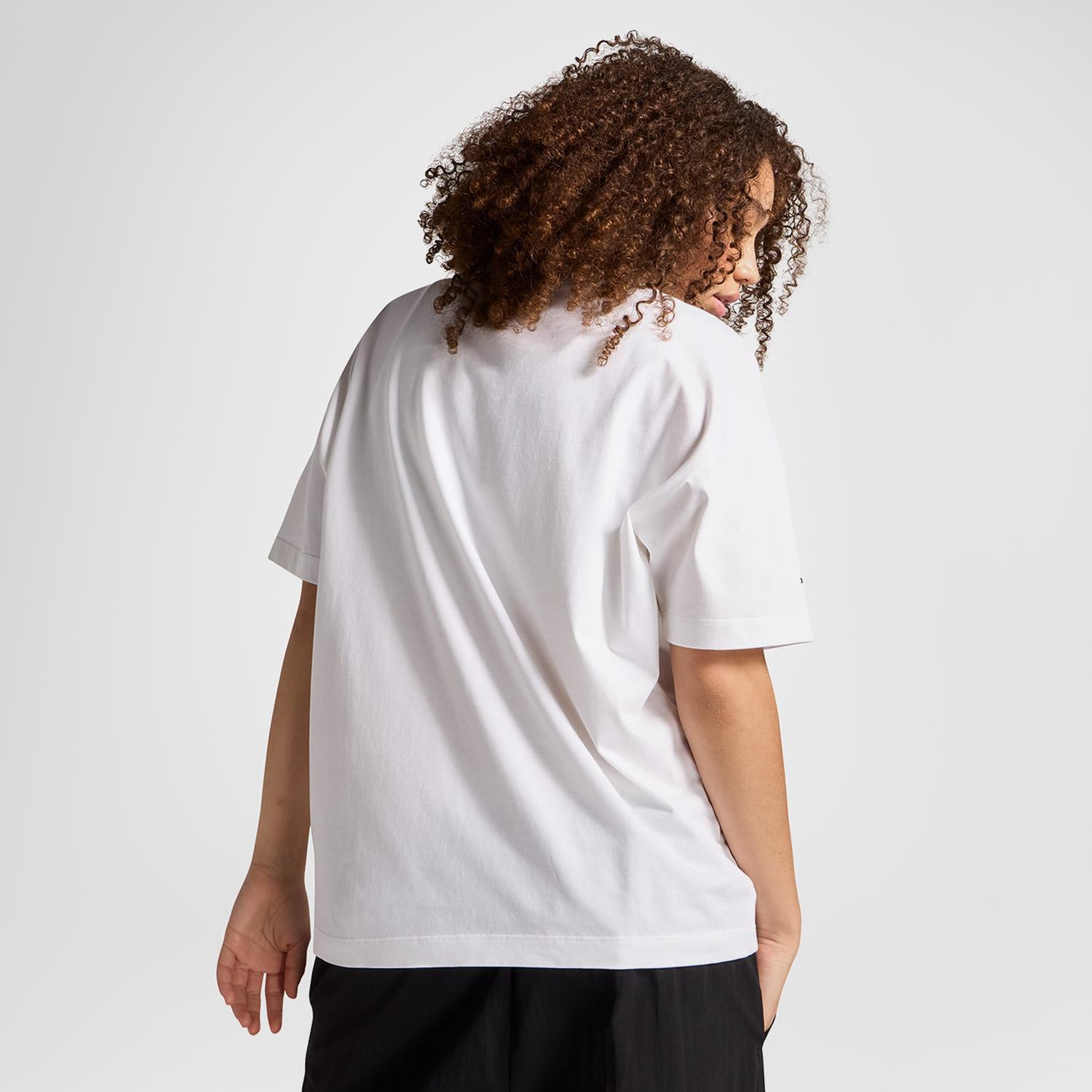 Converse Kadın Baskılı Beyaz T-Shirt