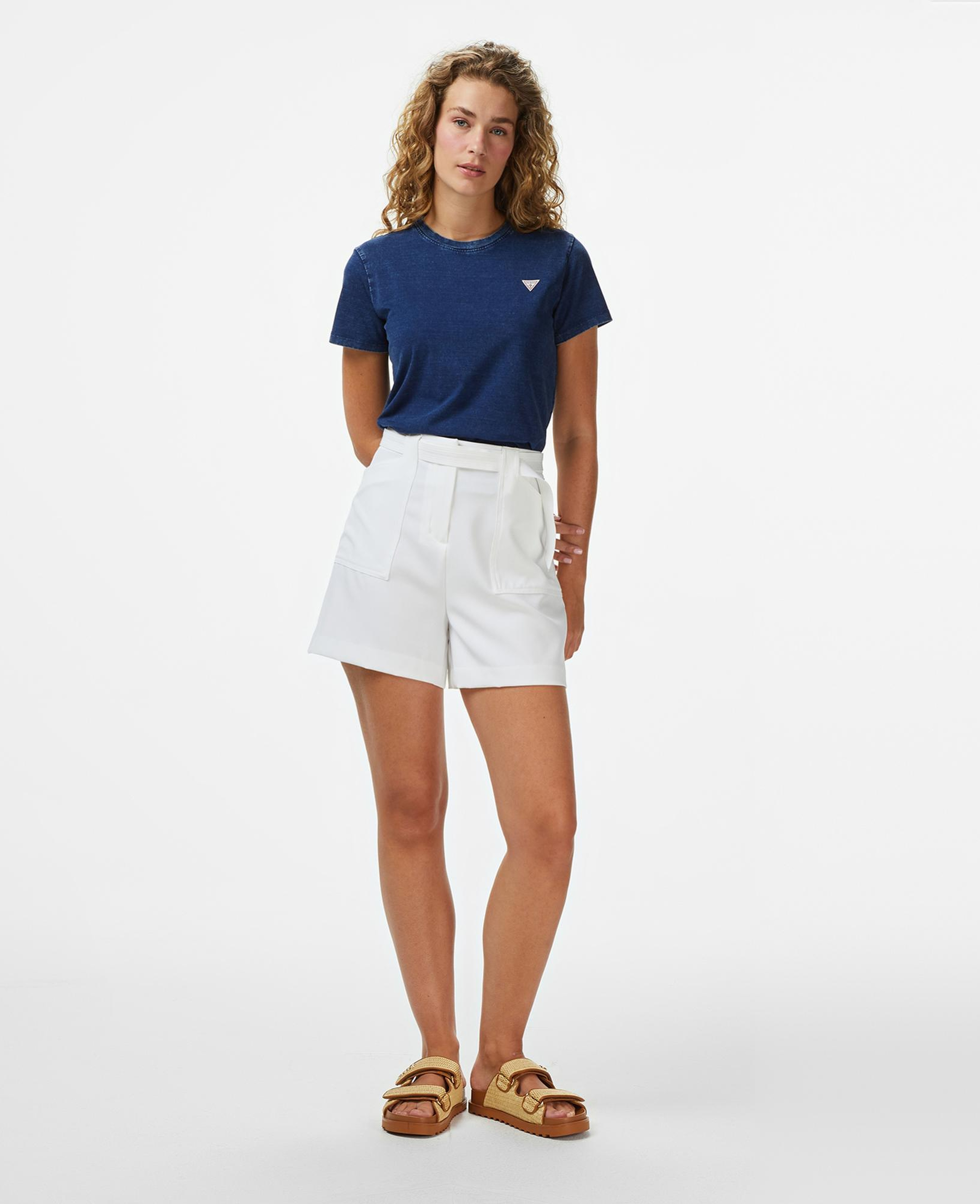 Guess Regular Fit Kadın Lacivert T-Shirt