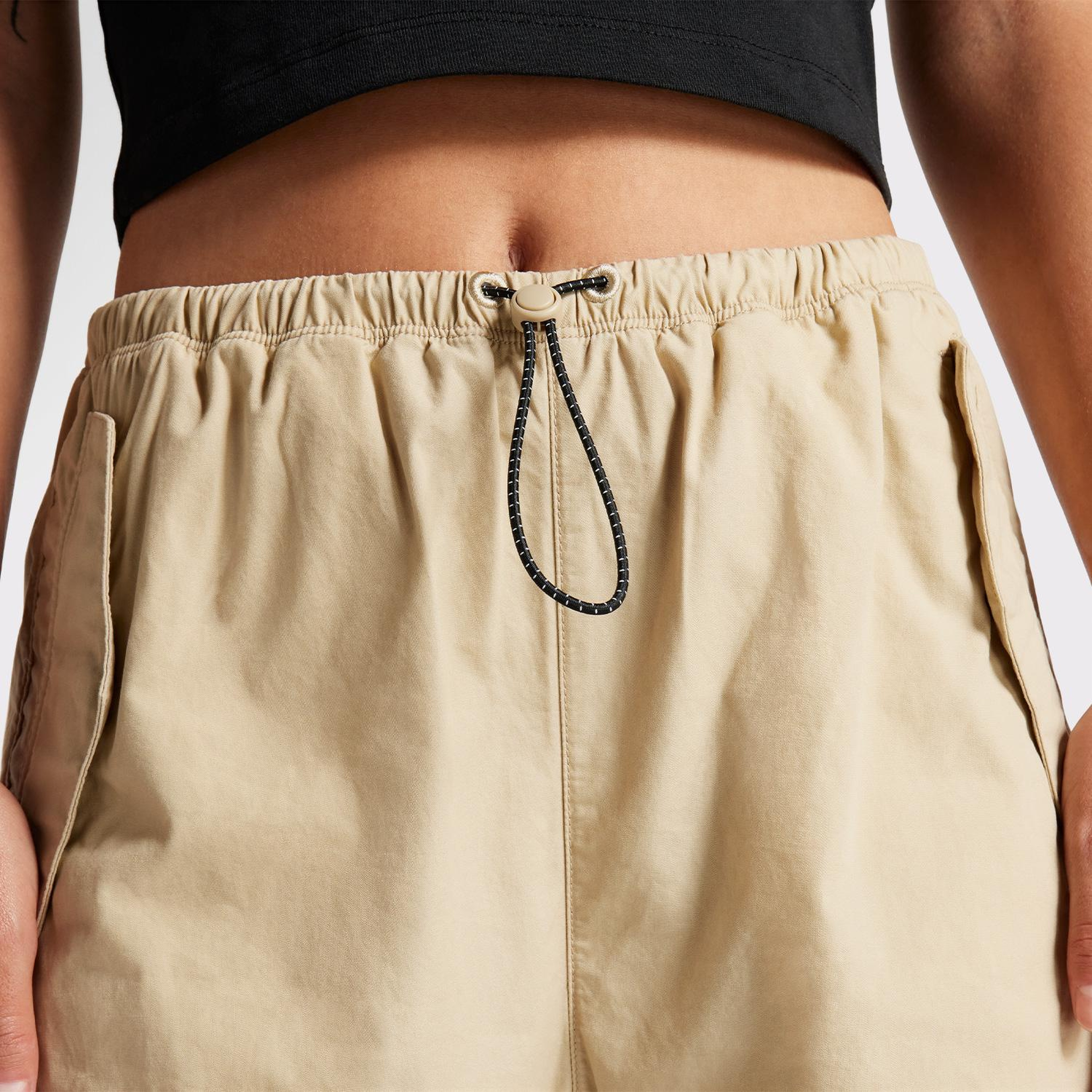 Converse Kadın Bej Paraşüt Pantolon