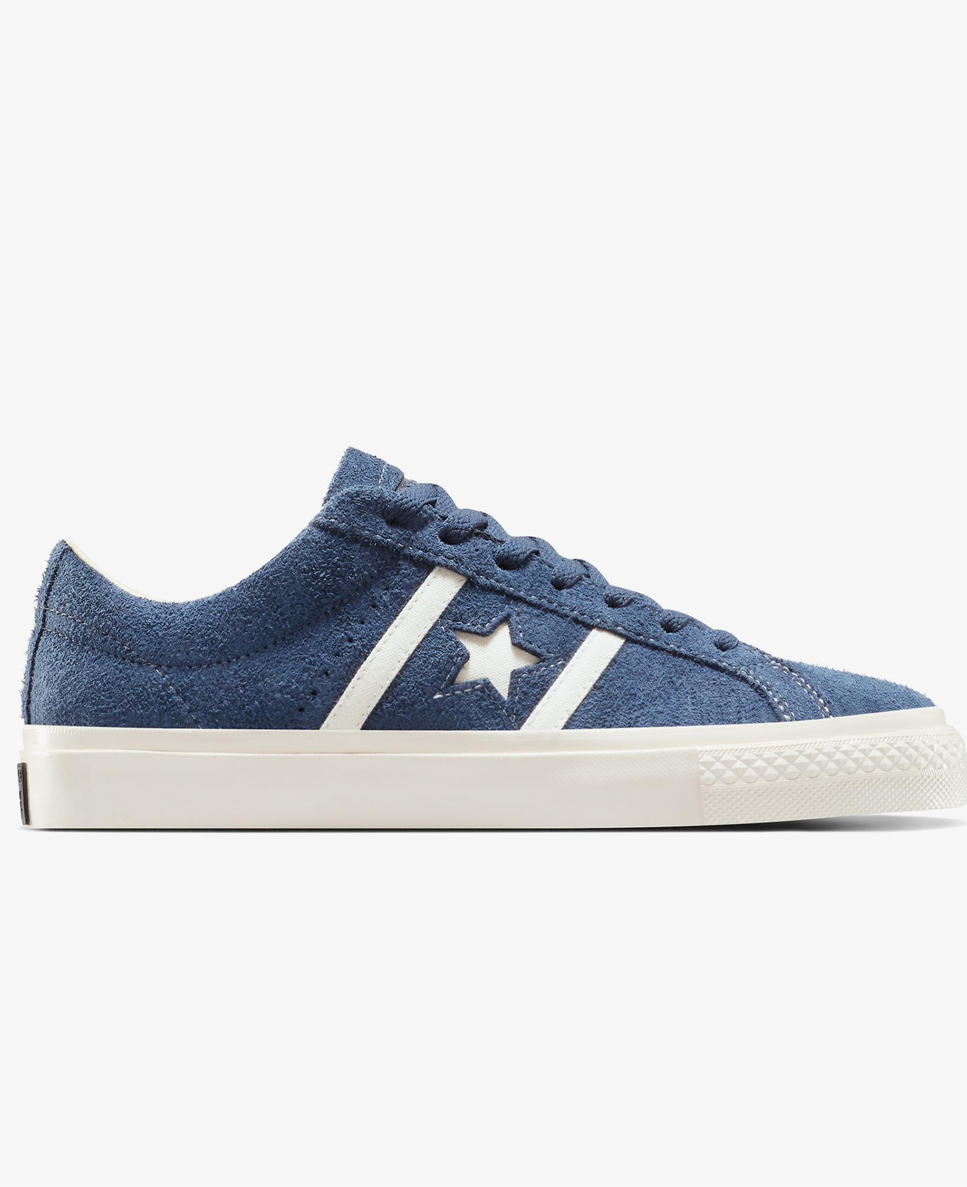 Converse One Star Academy Pro Unisex Lacivert Süet Sneaker