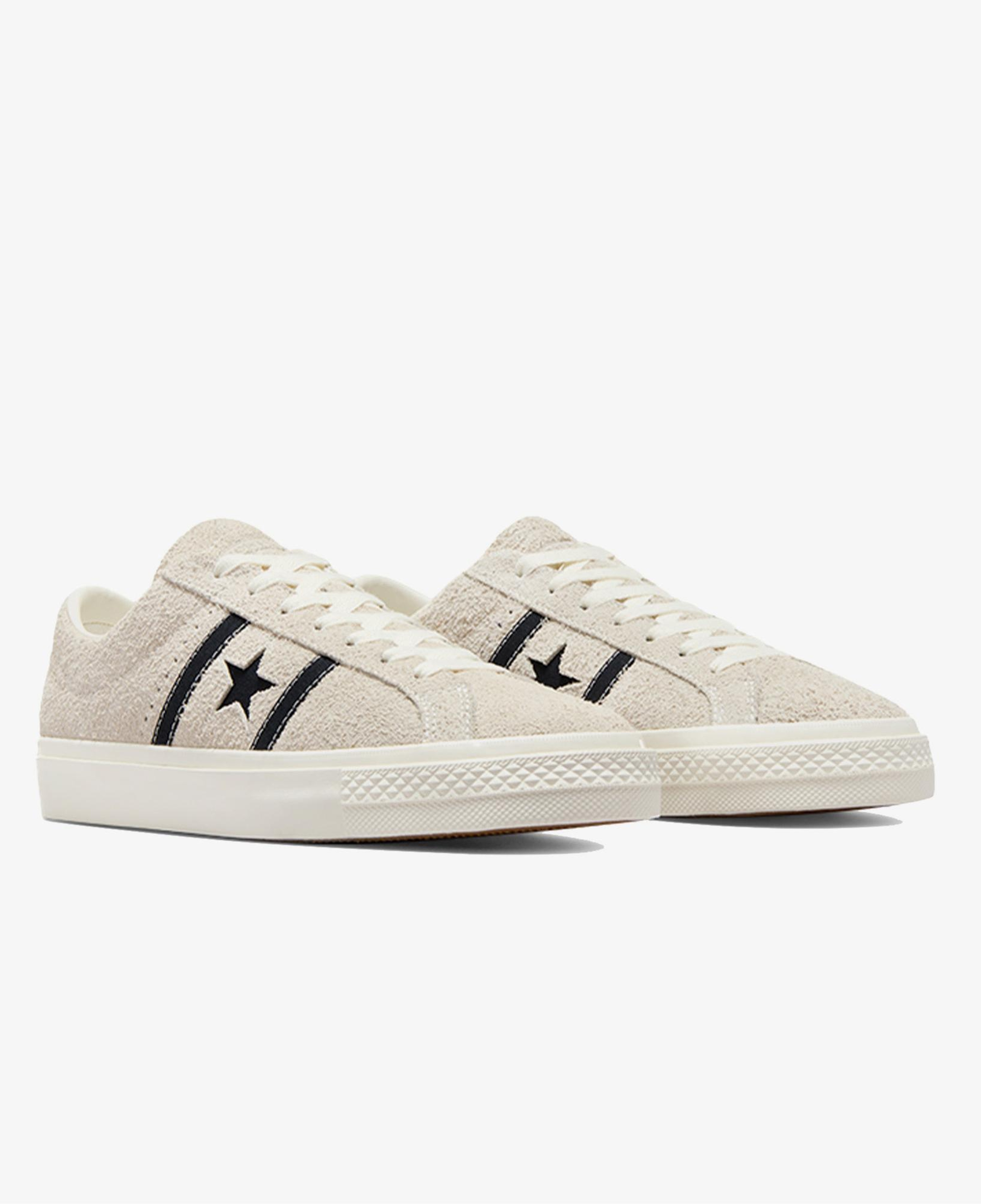 Converse One Star Academy Pro Unisex Krem Süet Sneaker