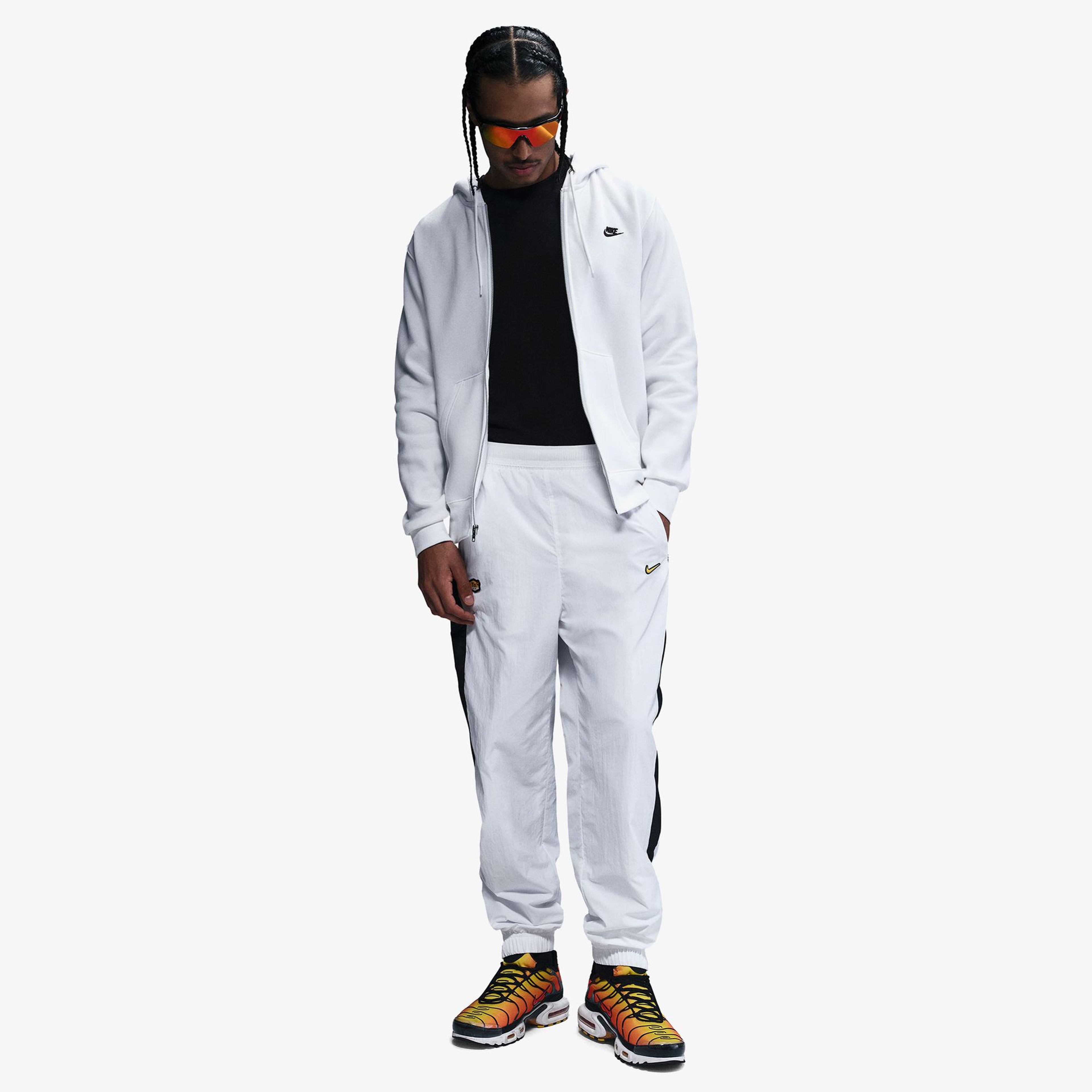 Nike Club Erkek Beyaz Hoodie