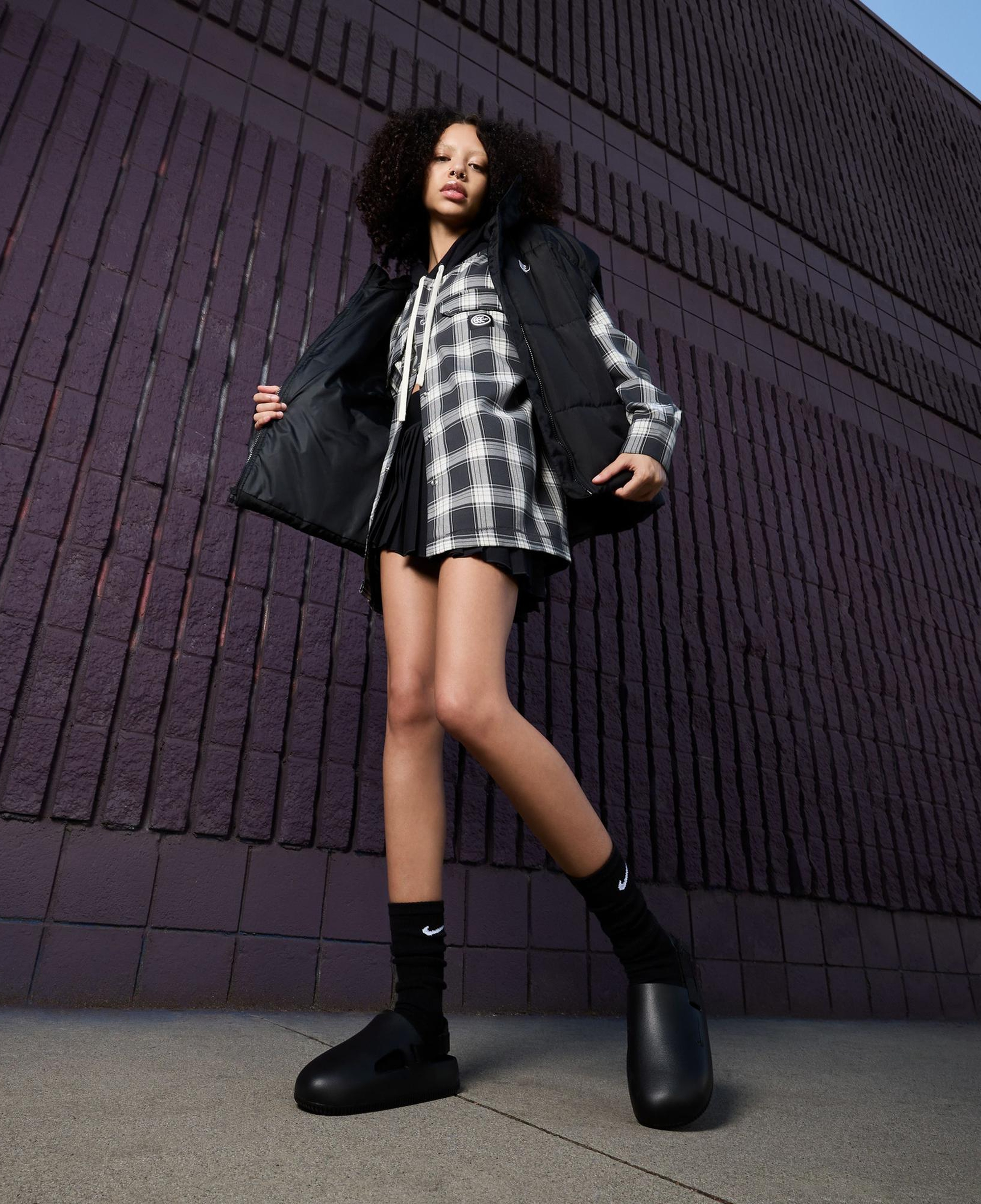 Nike Calm Mule Kadın Siyah Terlik