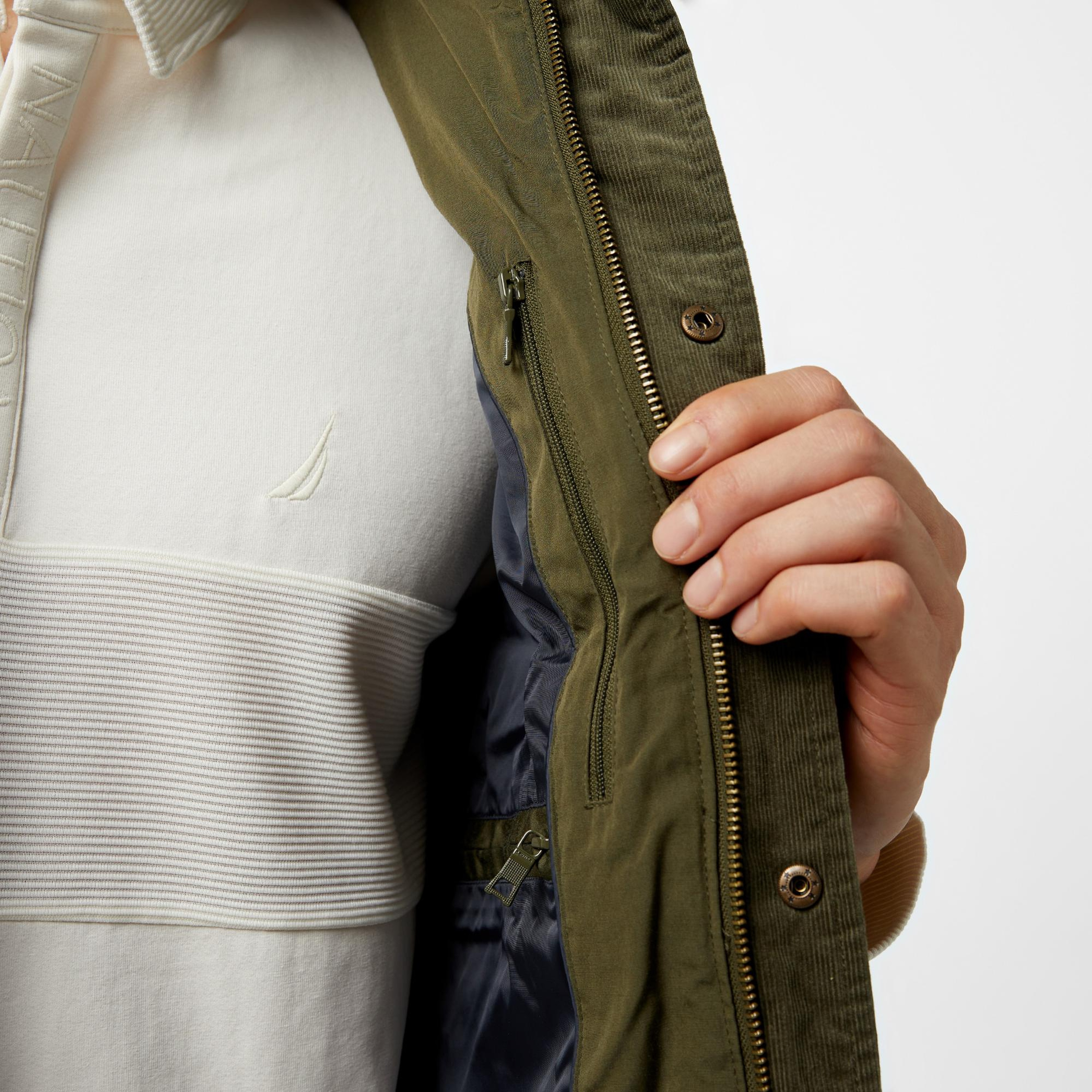 Nautica Erkek Yeşil Standart Fit Yelek