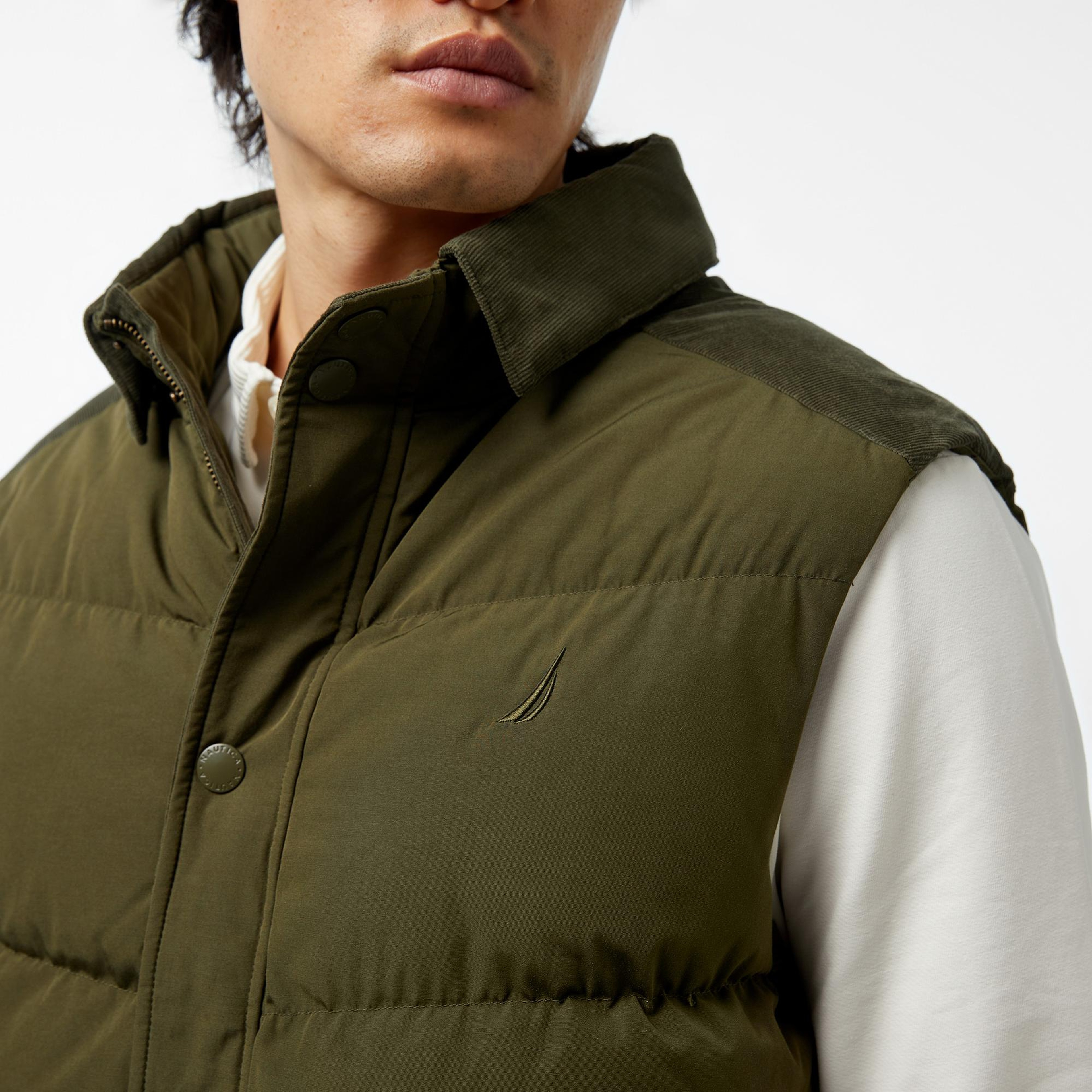 Nautica Erkek Yeşil Standart Fit Yelek