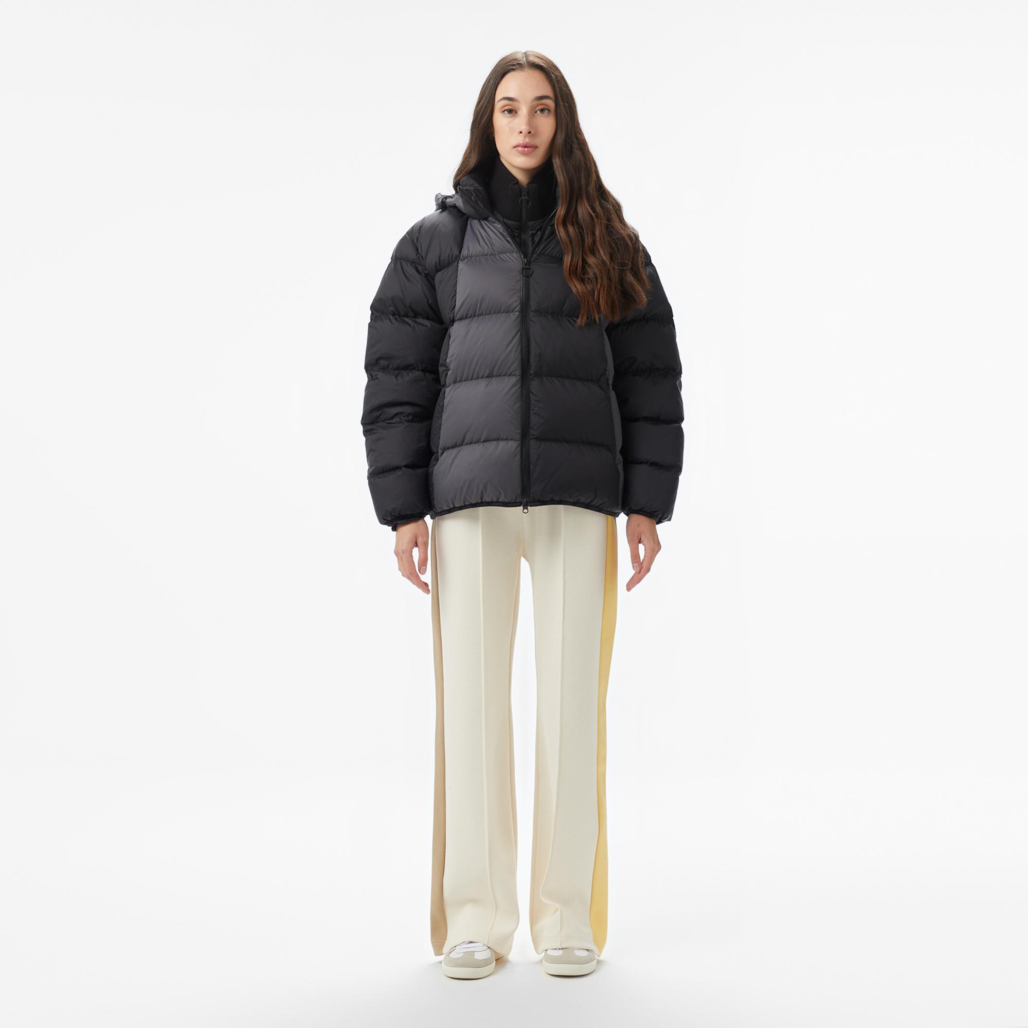 Lacoste Kadın Kapüşonlu Renk Bloklu Siyah Mont