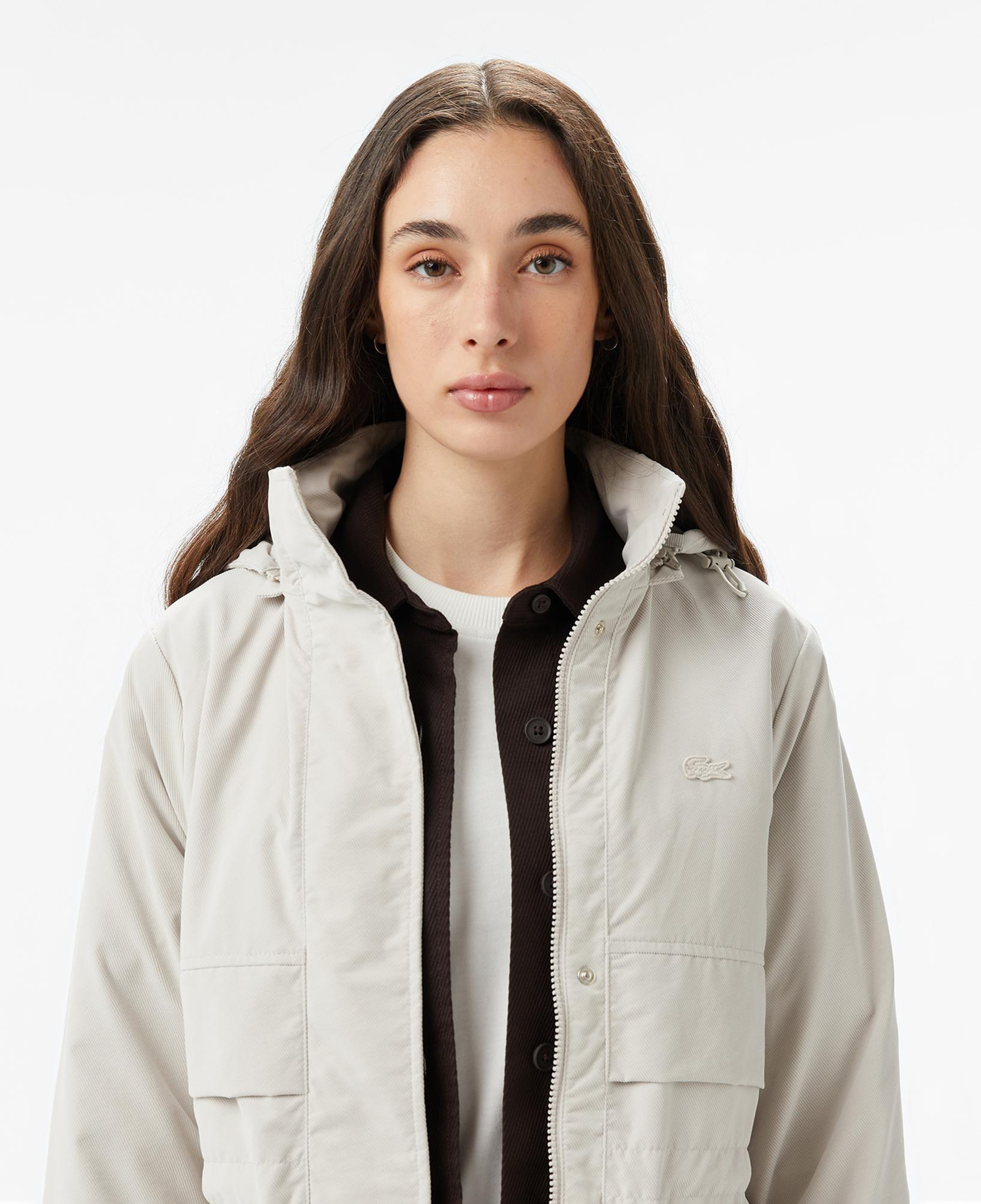 Lacoste Kadın Kapüşonlu Beyaz Mont