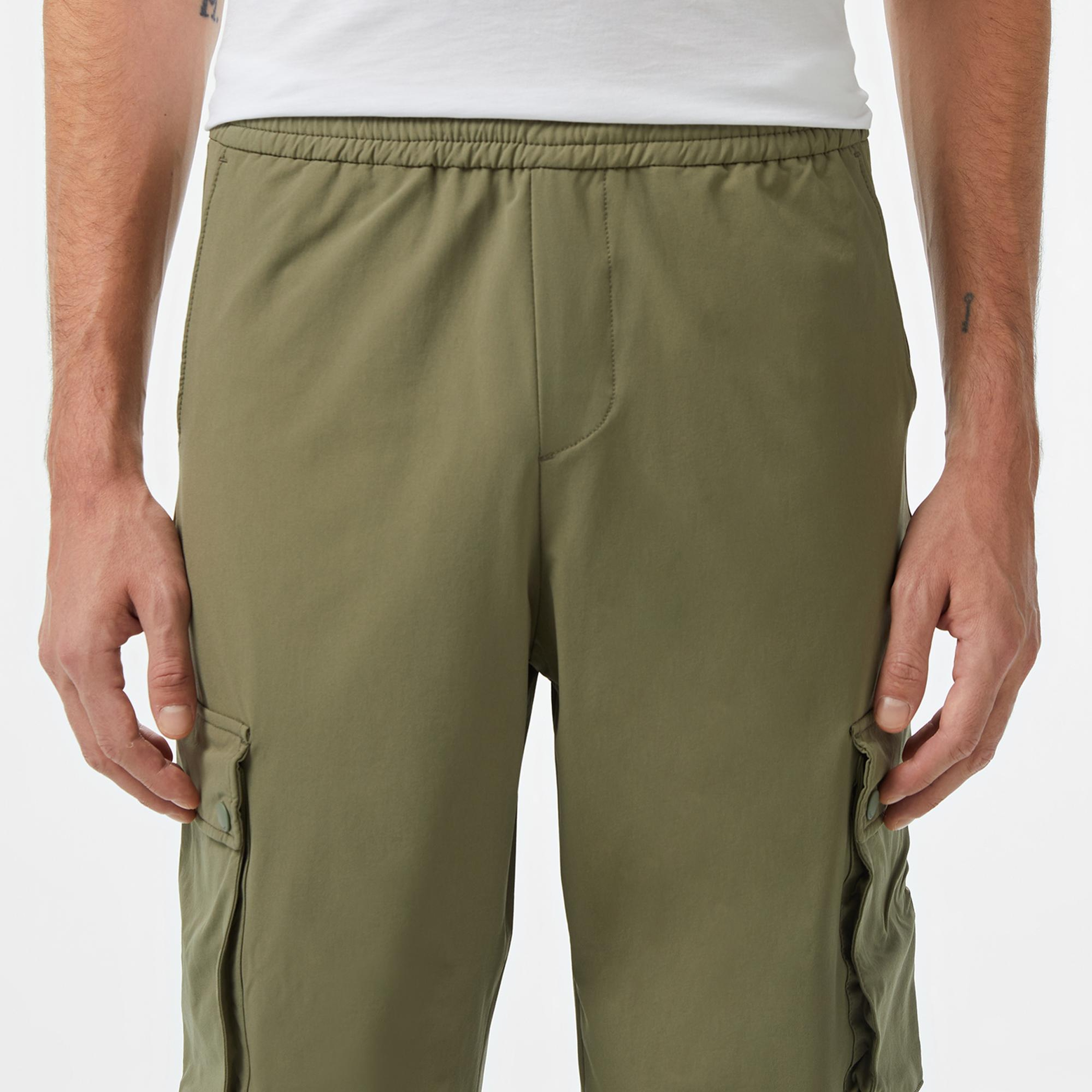 Lacoste Erkek Relaxed Fit Jogger Haki Pantolon