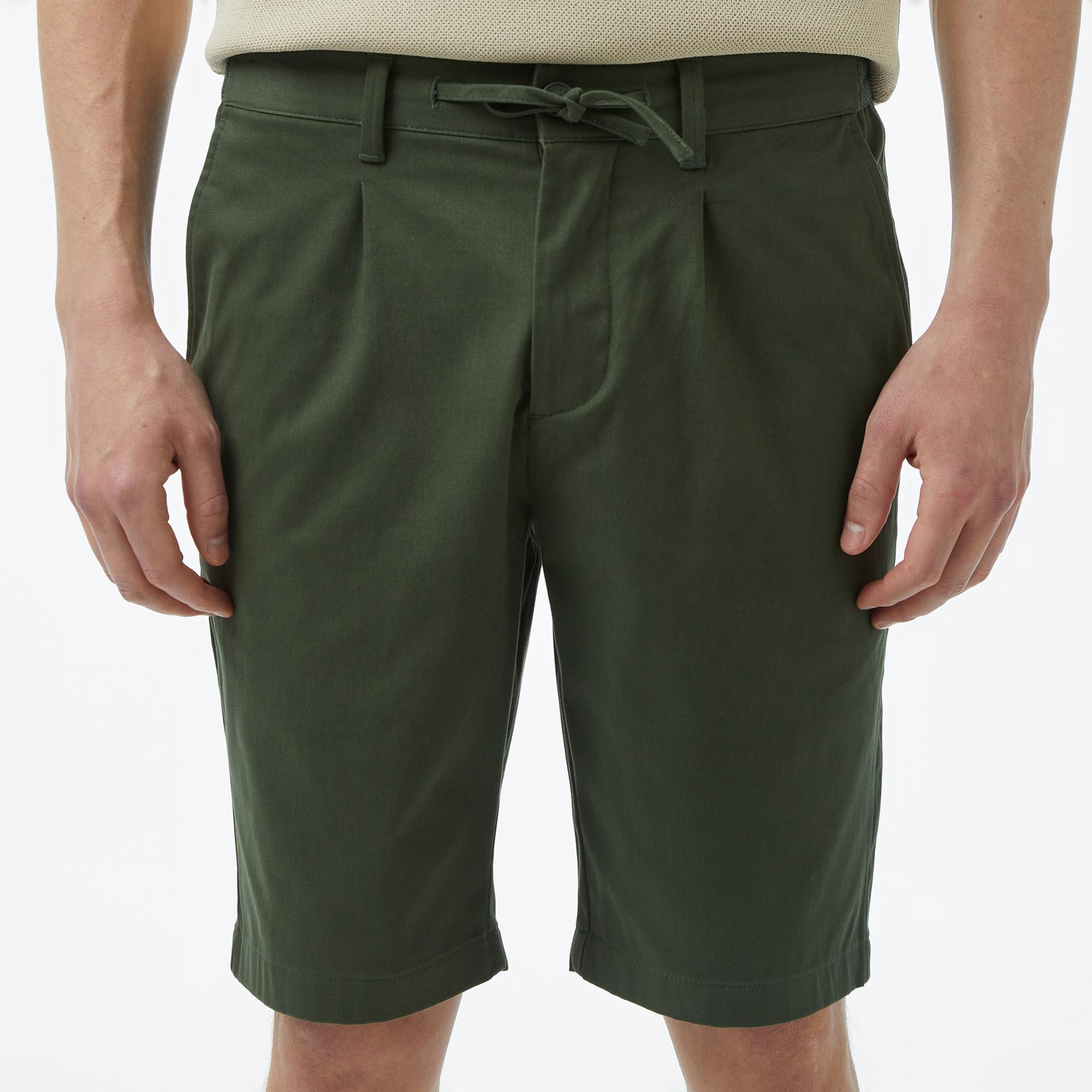 Lacoste Erkek Tapered Fit Haki Bermuda Şort