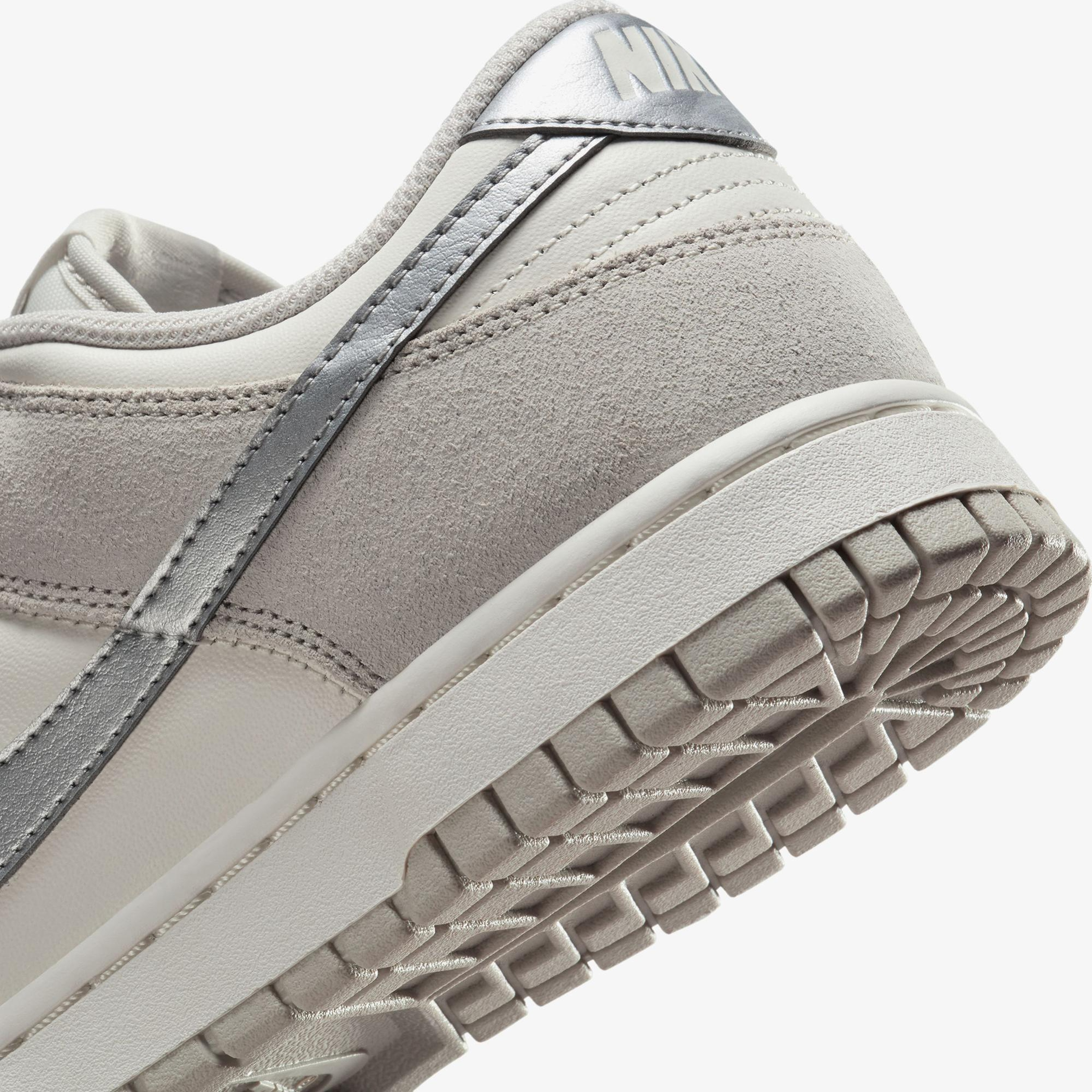 Nike Dunk Low Kadın Gri Spor Ayakkabı