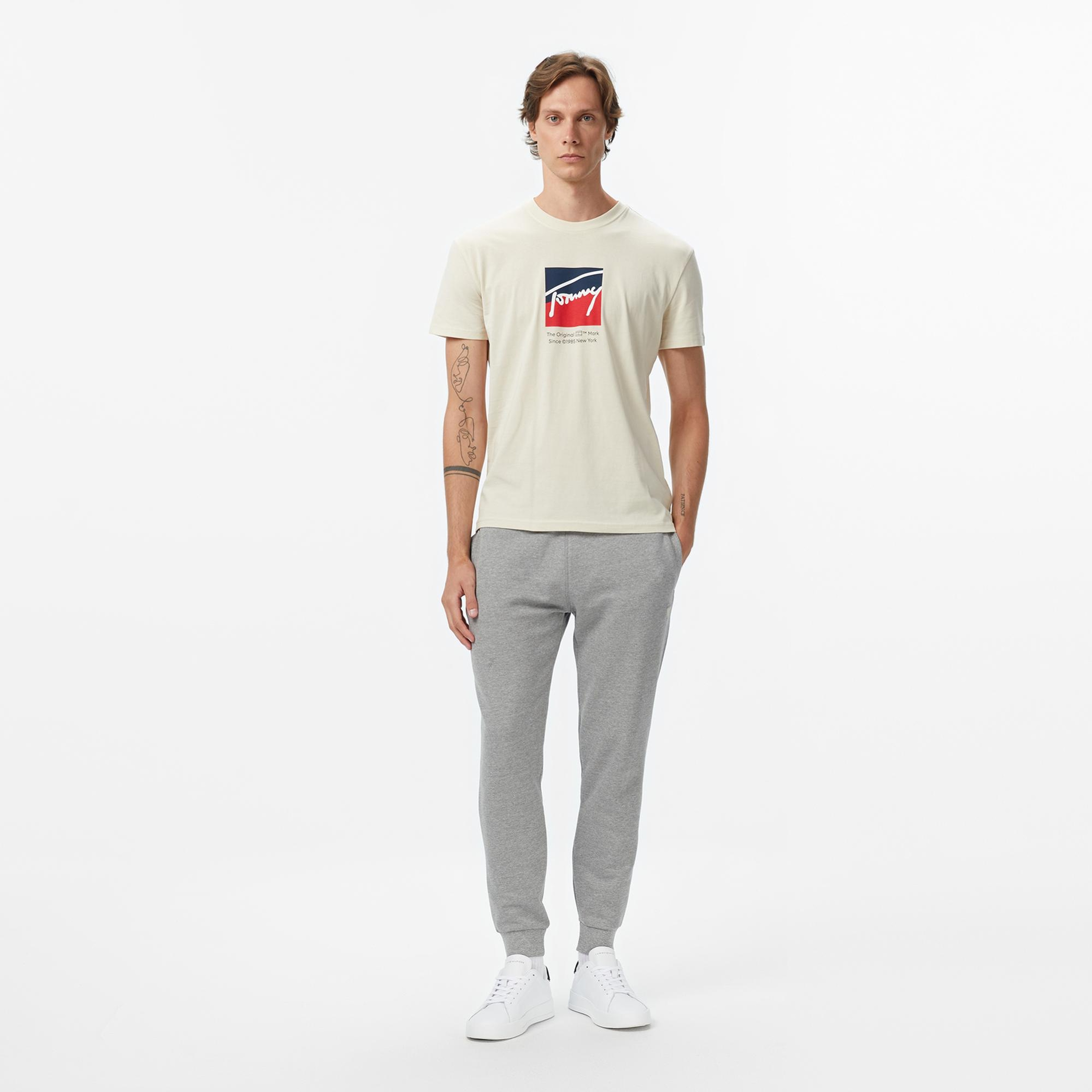 Tommy Jeans Regular Erkek Bej T-Shirt