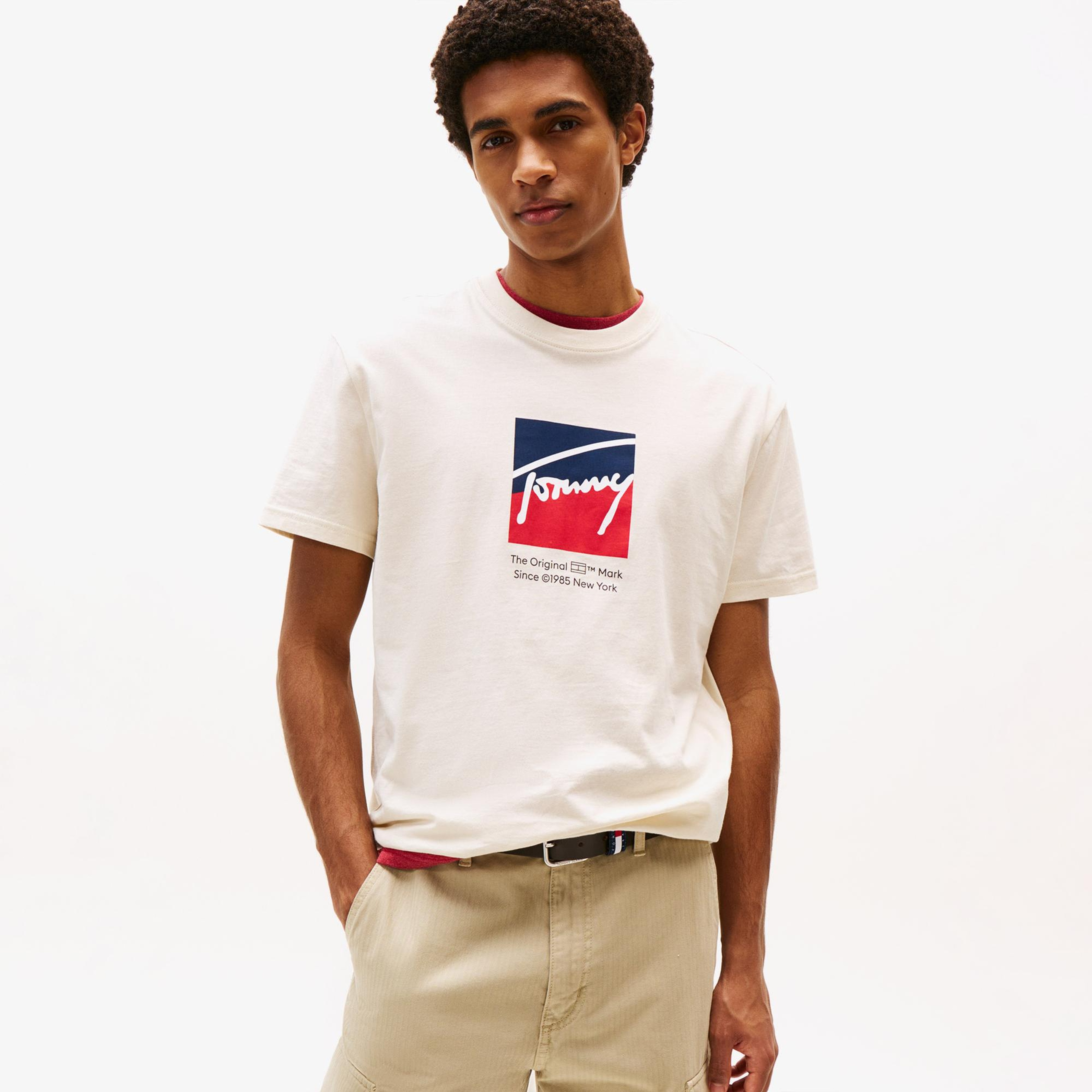 Tommy Jeans Regular Erkek Bej T-Shirt