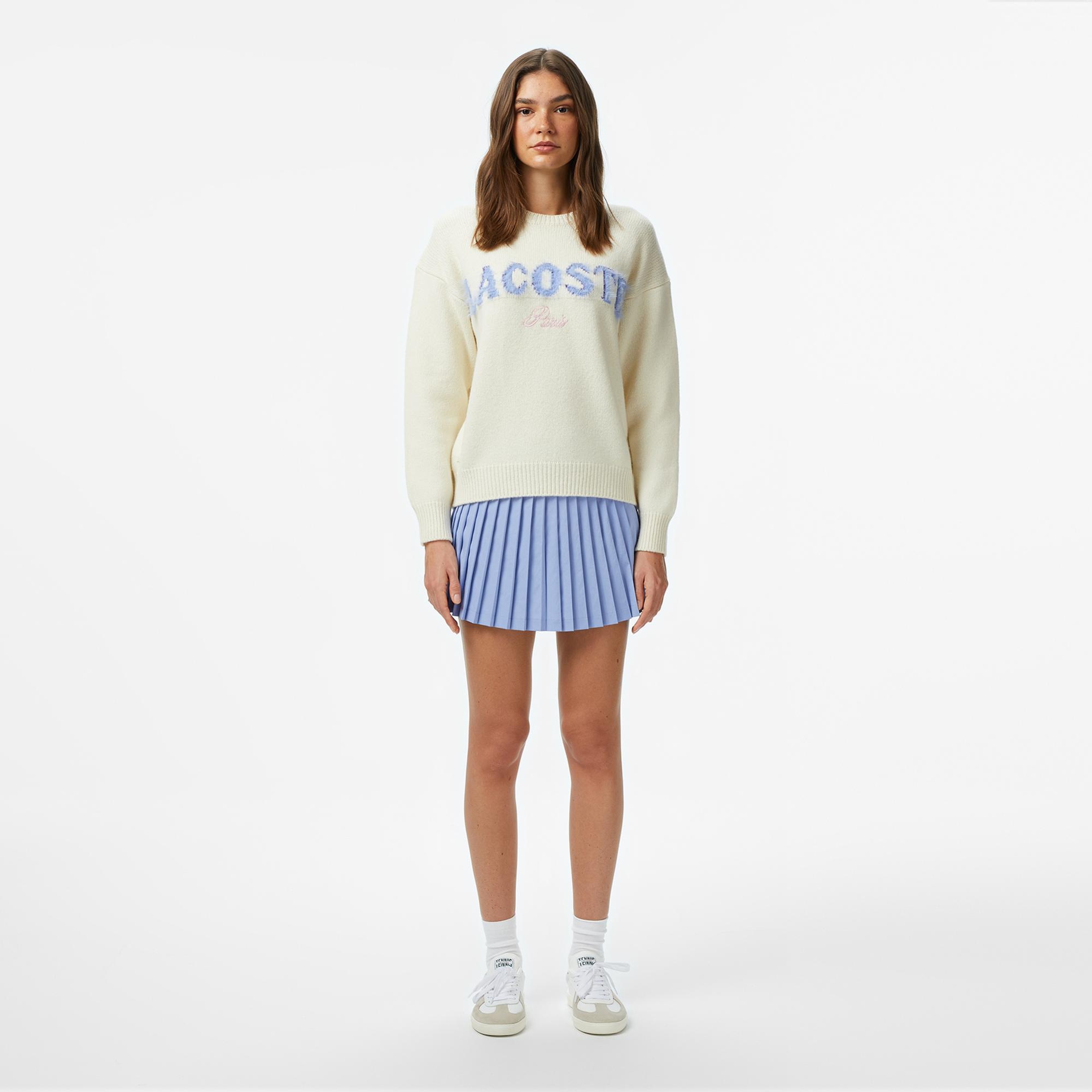 Lacoste Kadın Classic Fit Bisiklet Yaka Baskılı Yün Krem Kazak