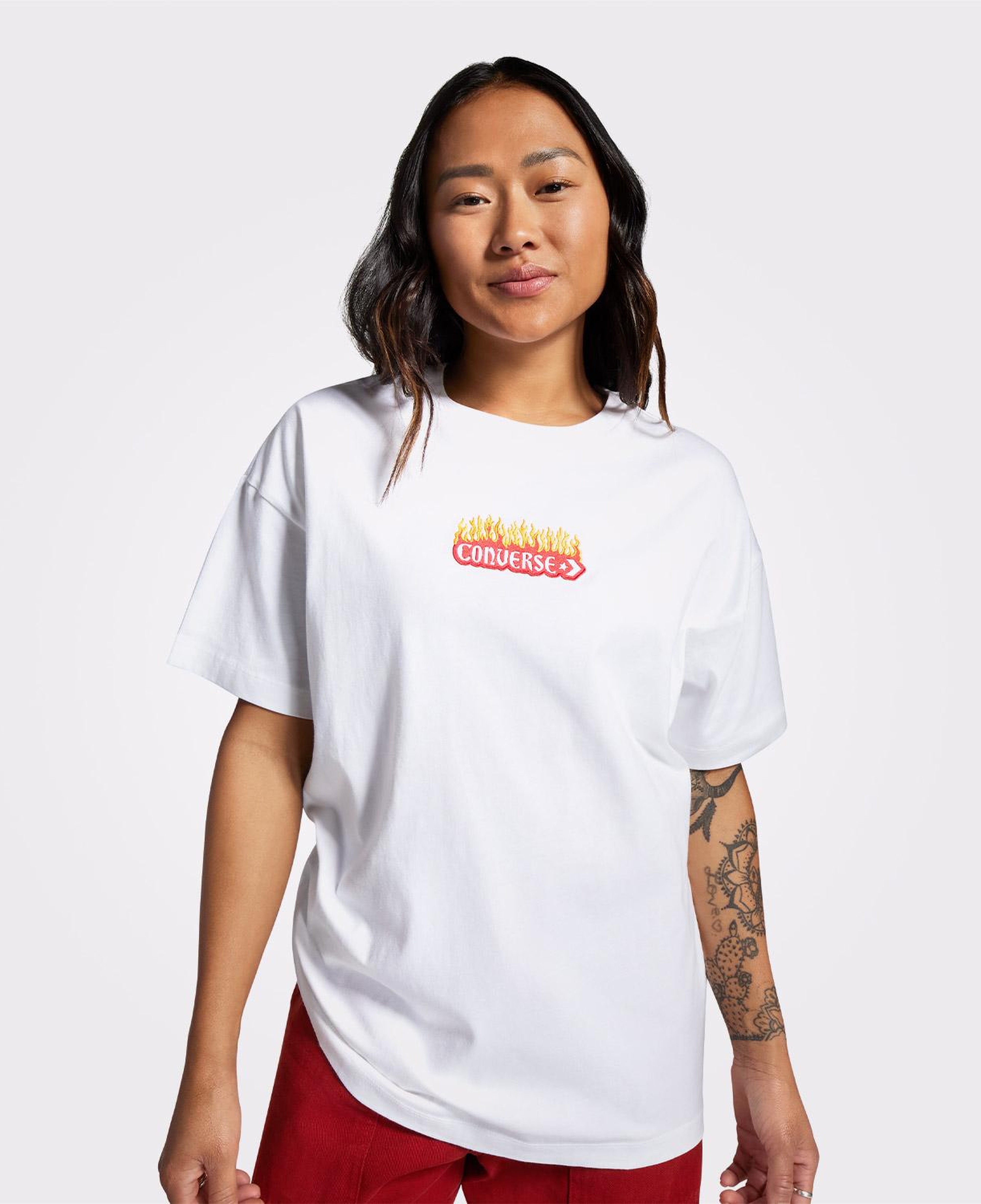 Converse Flaming Oversized Fit Kadın Beyaz T-Shirt