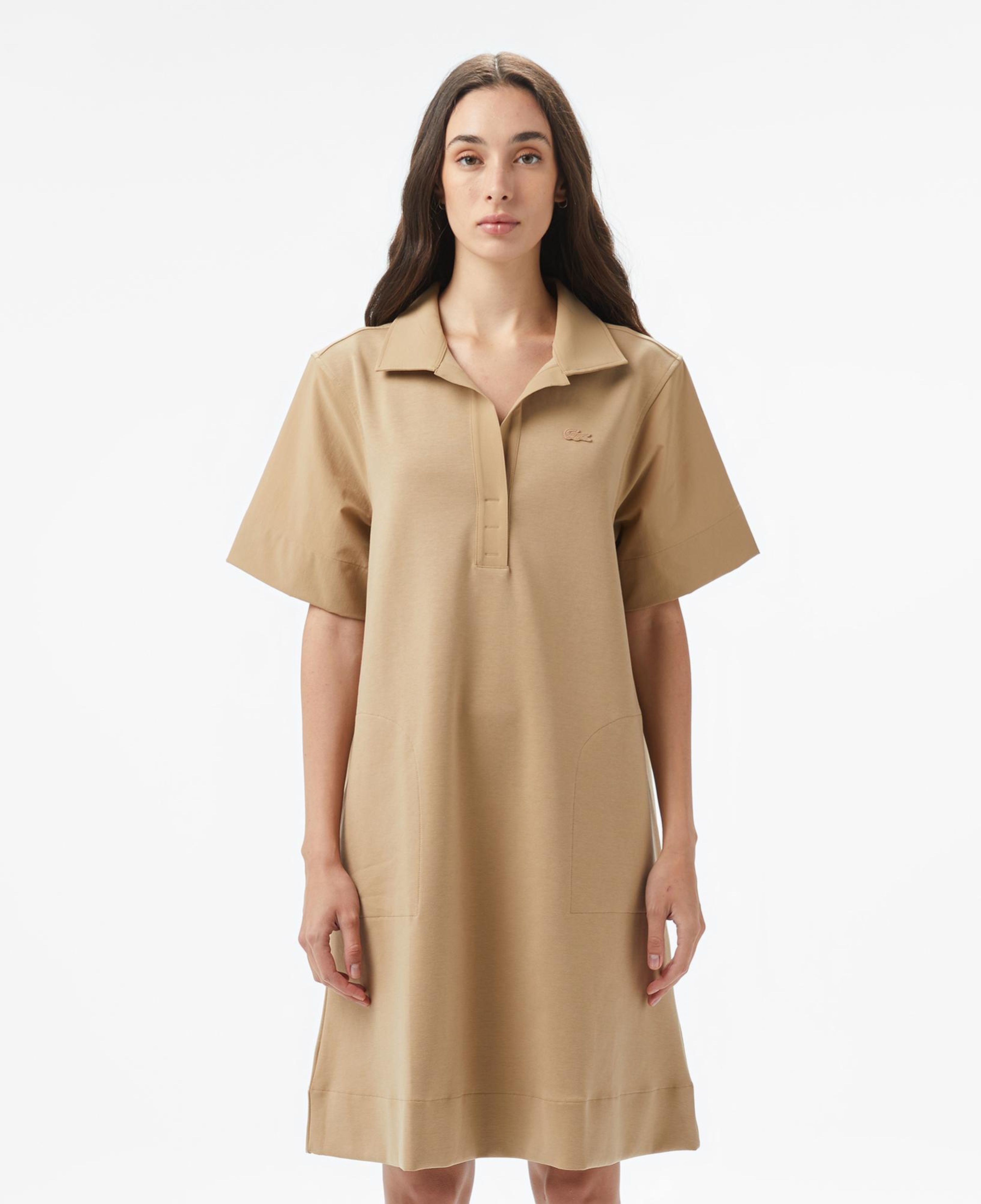 Lacoste Kadın Relaxed Fit Kısa Kollu Polo Yaka Bej Elbise
