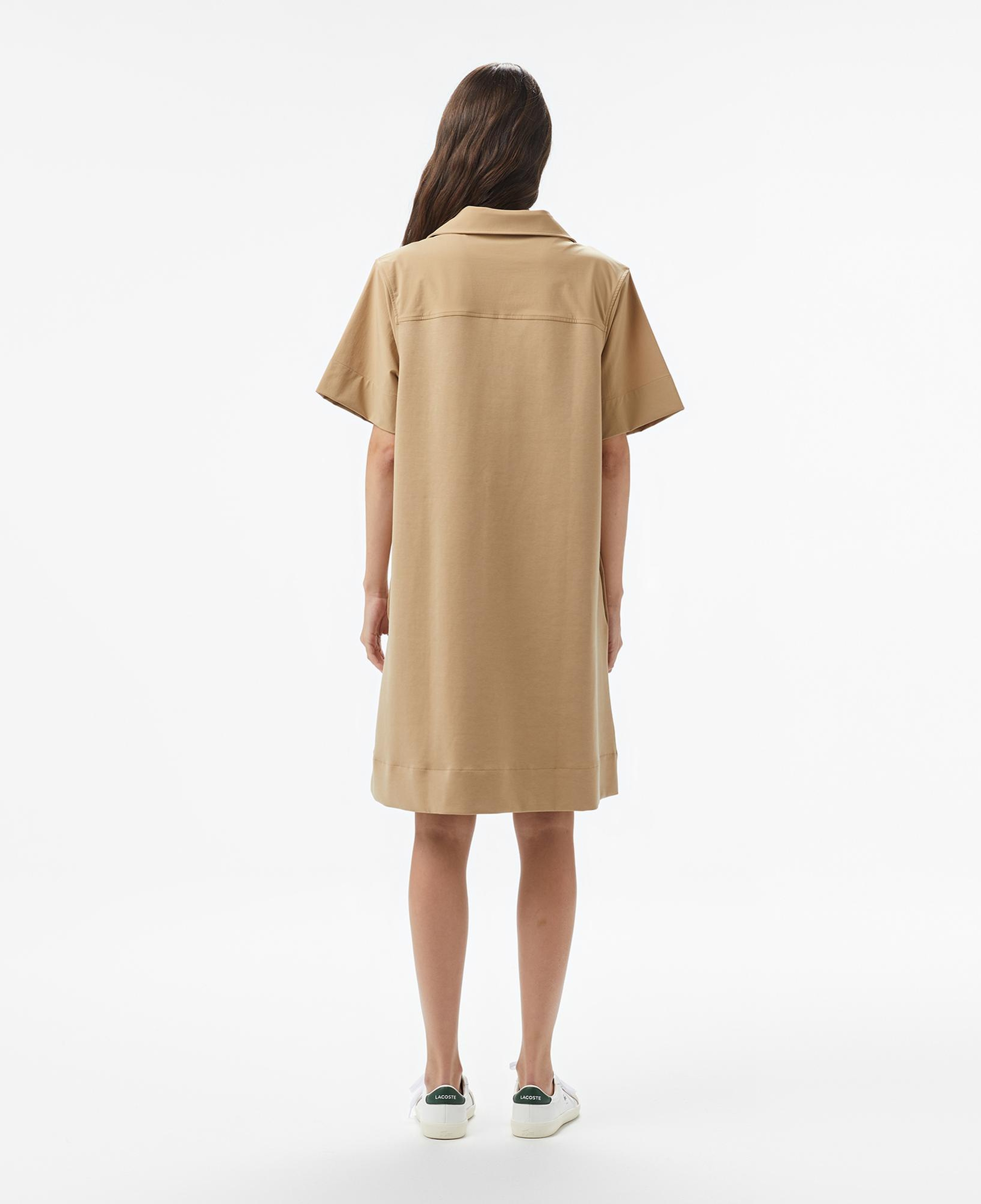 Lacoste Kadın Relaxed Fit Kısa Kollu Polo Yaka Bej Elbise