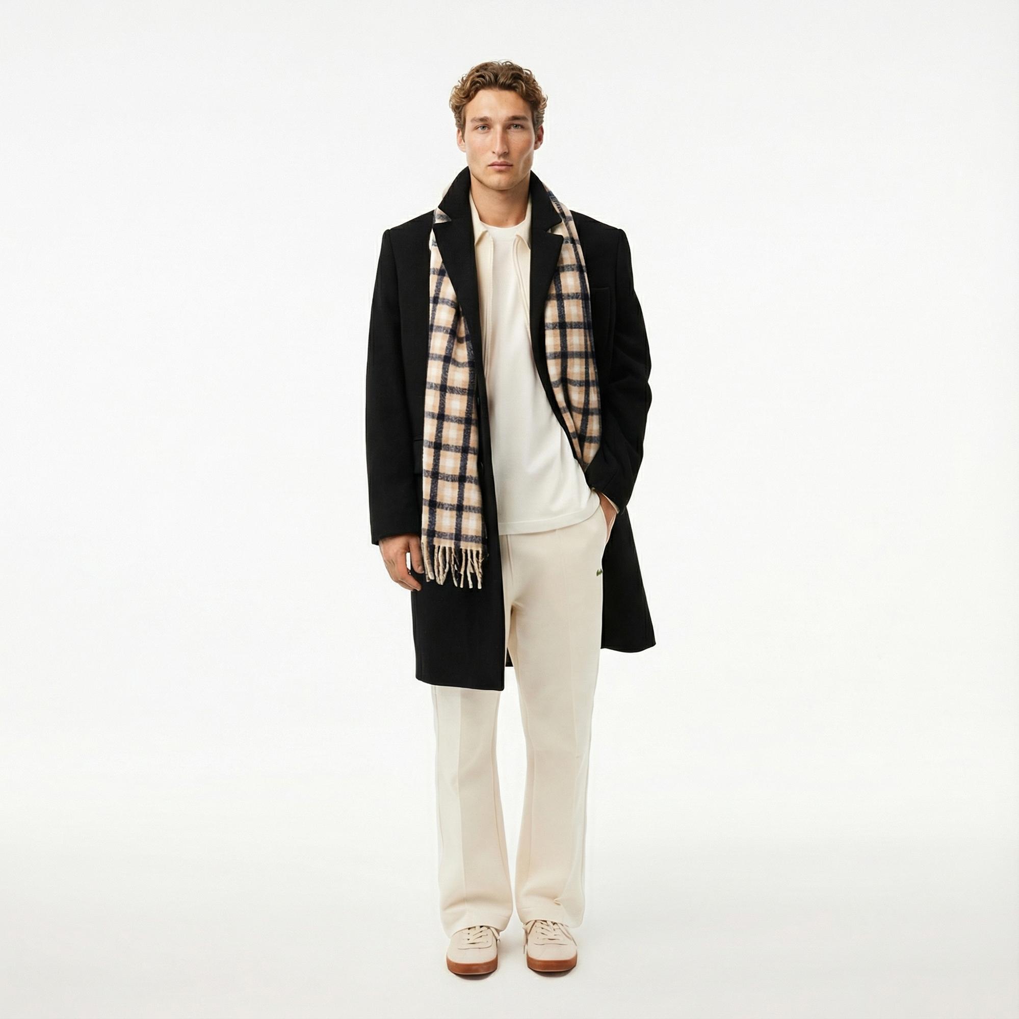 Lacoste Erkek Regular Fit Bisiklet Yaka Beyaz T-Shirt