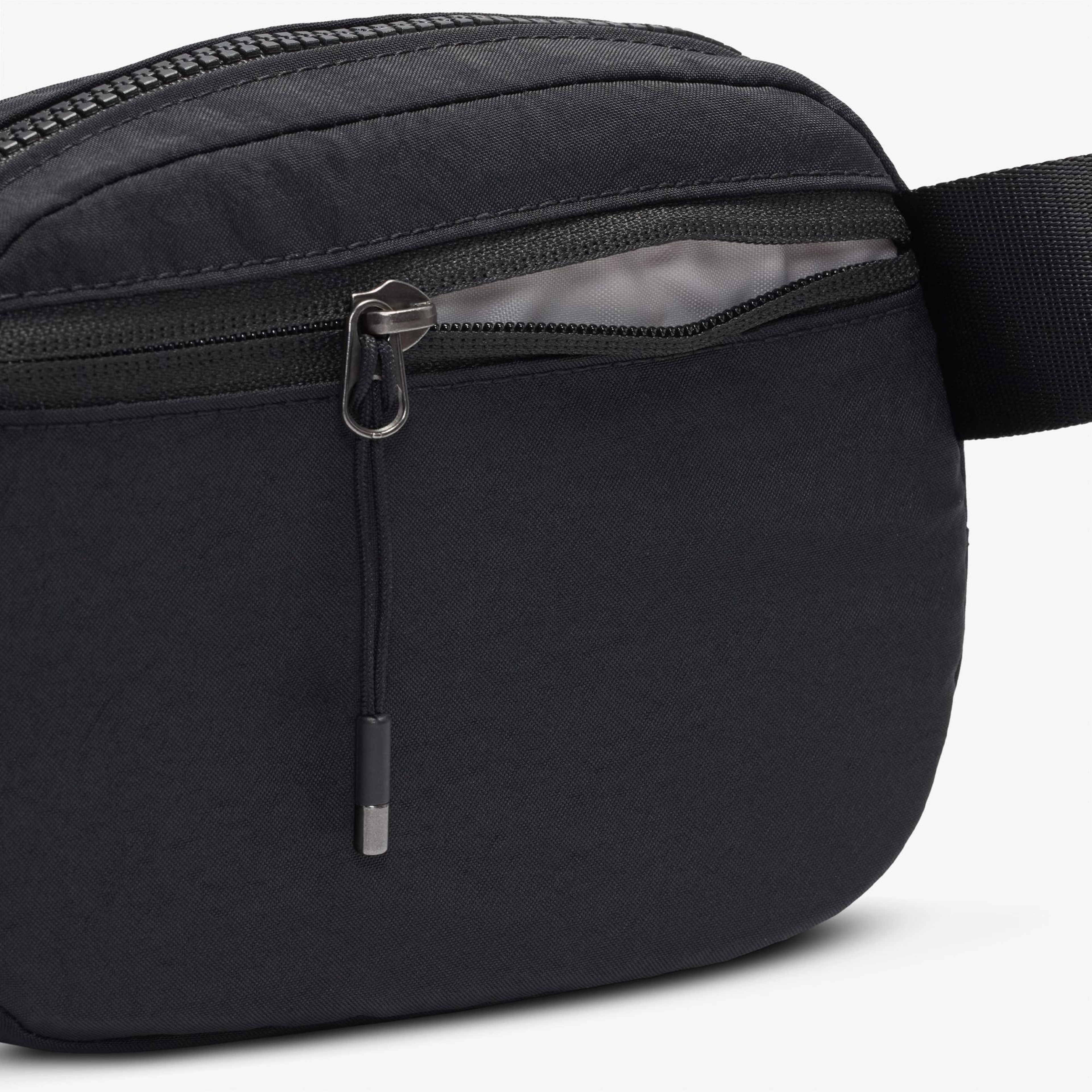 Nike Aura Unisex Siyah Çapraz Çanta