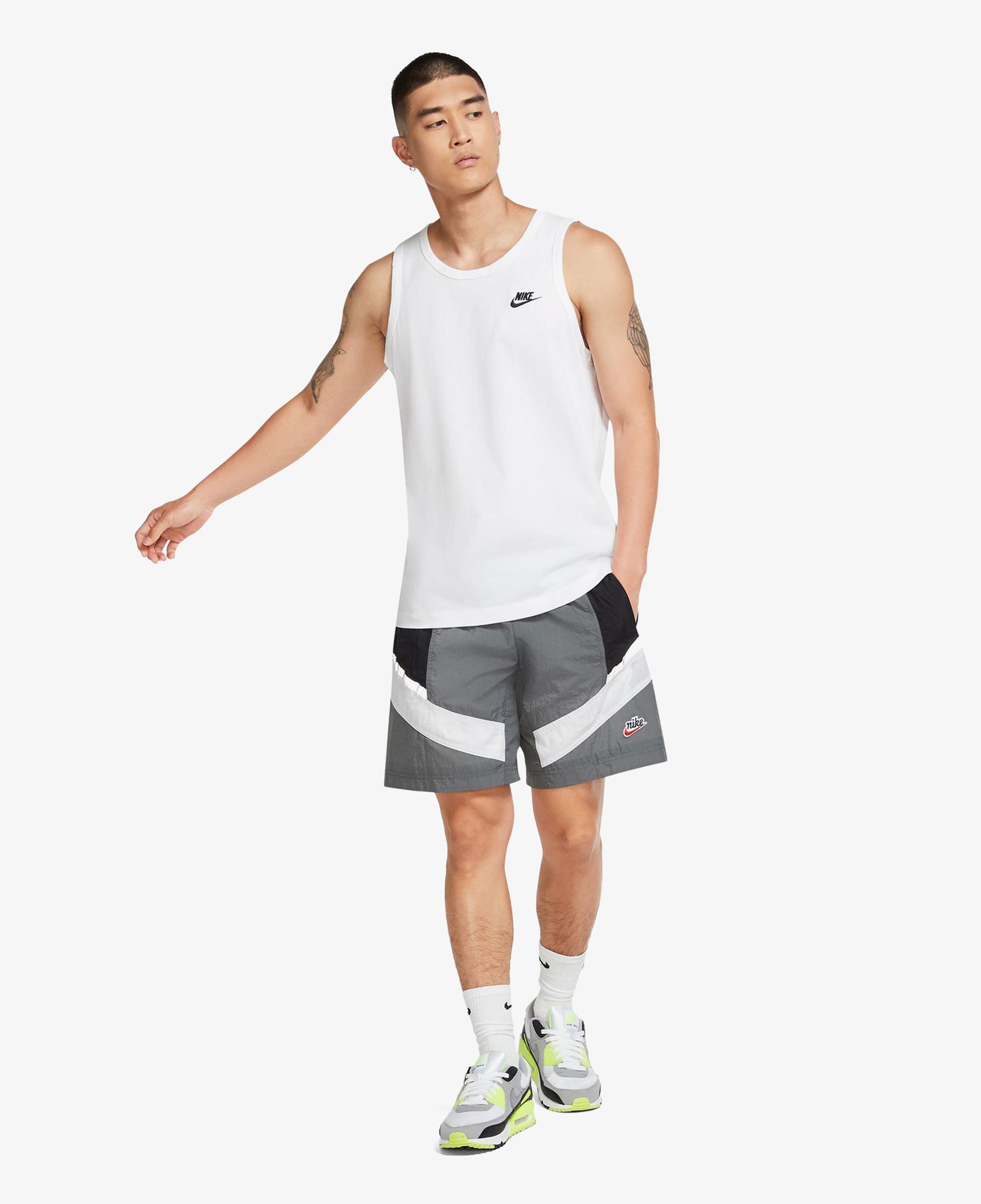 Nike Sportswear Club Erkek Beyaz Kolsuz T-Shirt