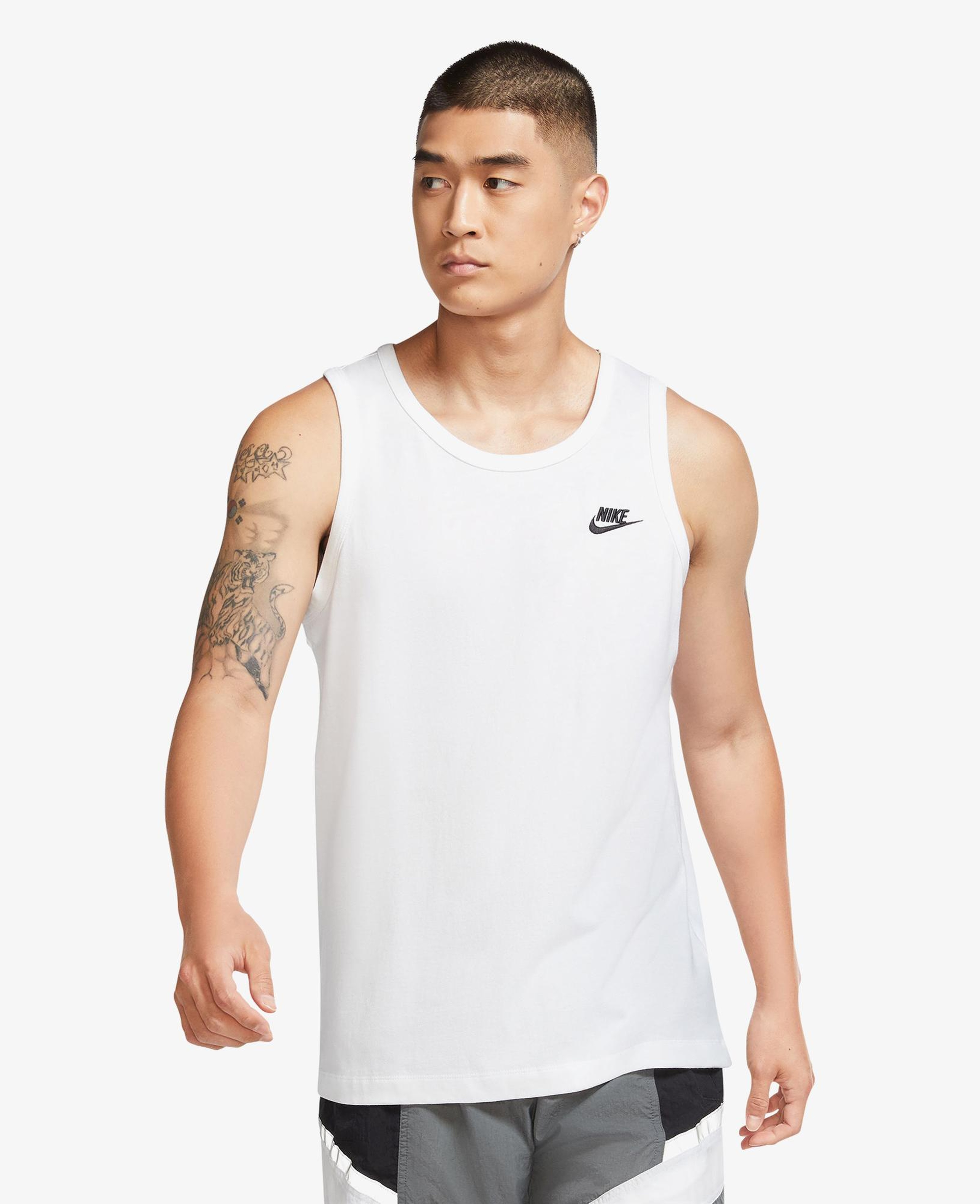 Nike Sportswear Club Erkek Beyaz Kolsuz T-Shirt