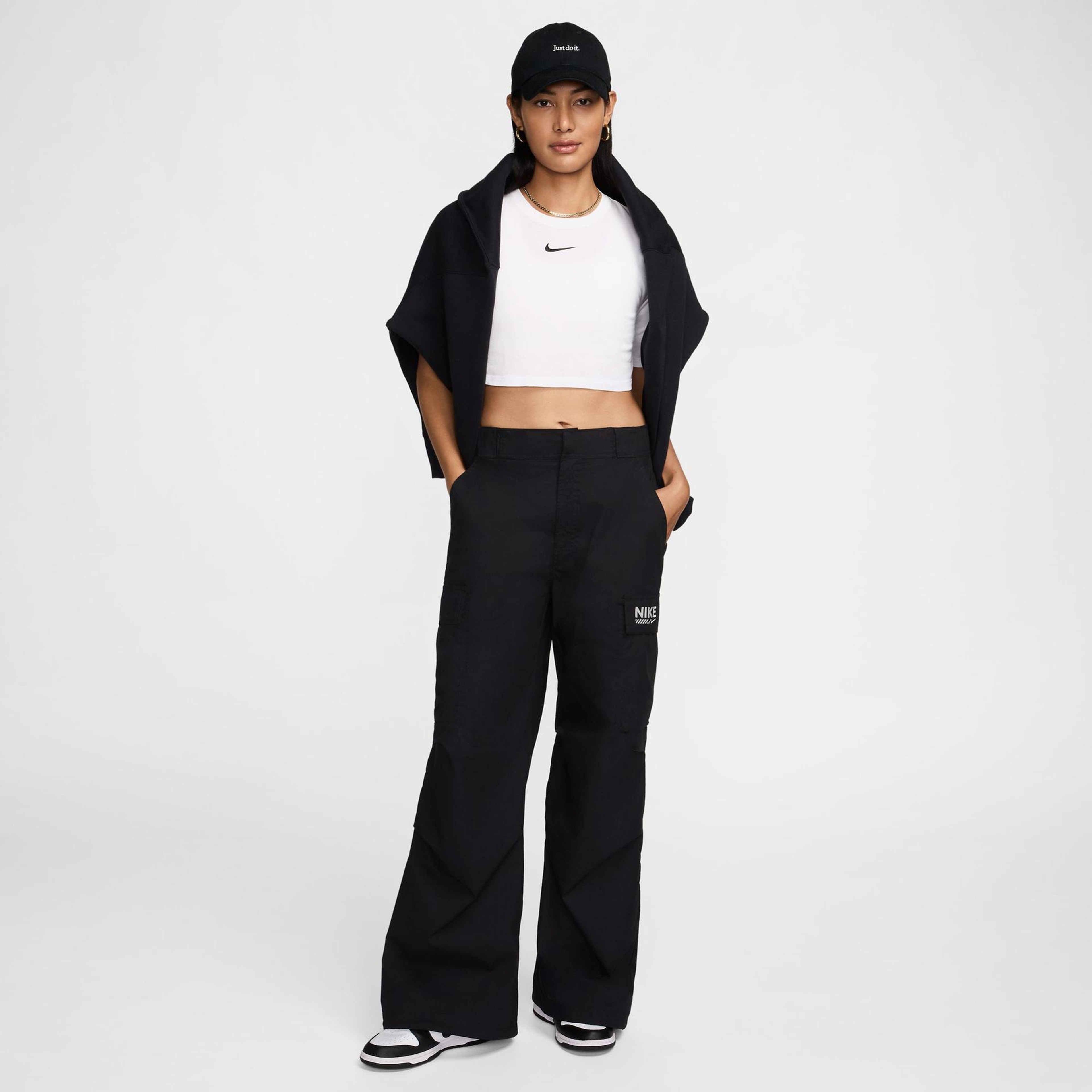 Nike Sportswear Woven High Rise Kadın Siyah Eşofman Altı