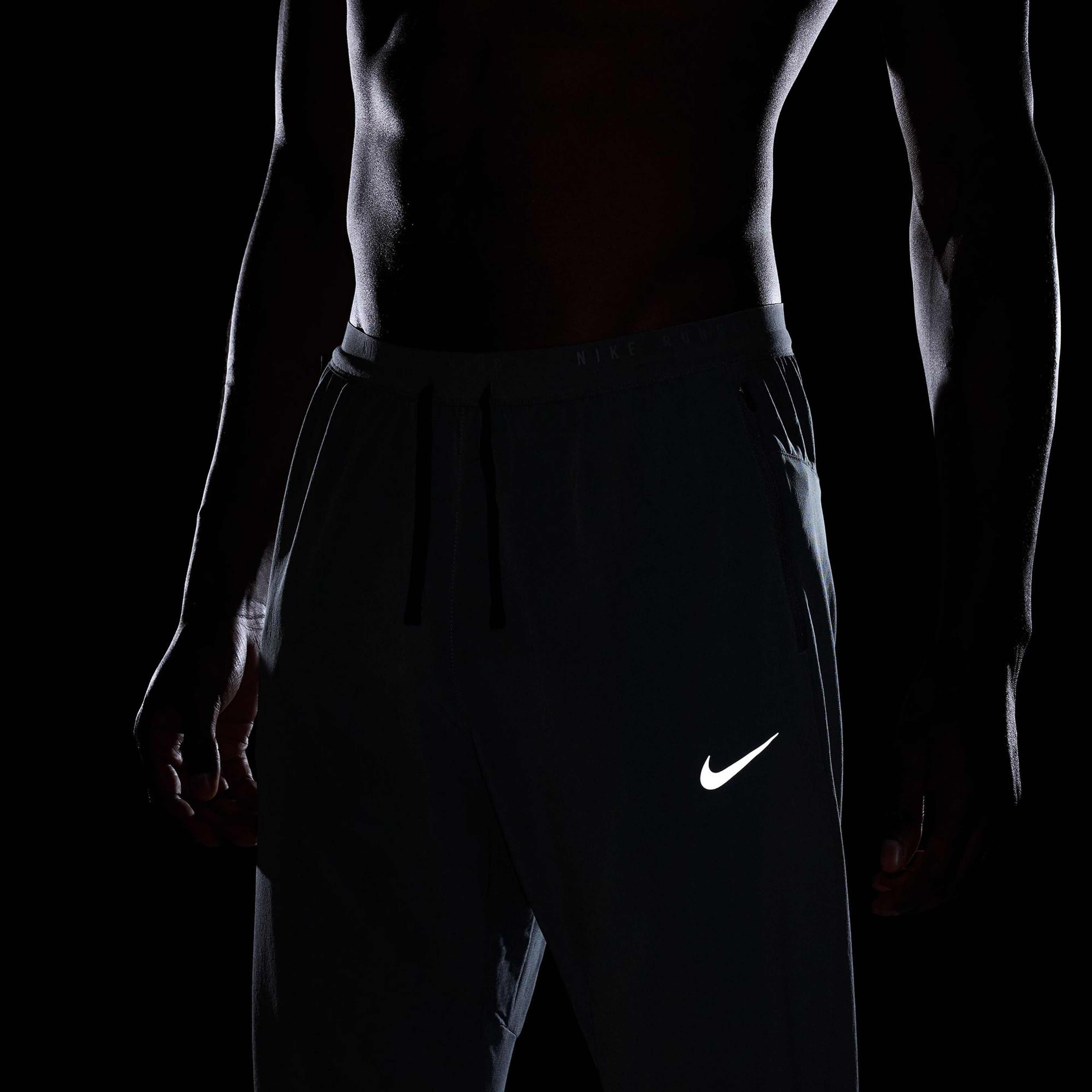 Nike Dri-Fit Stride Woven Erkek Gri Eşofman Altı