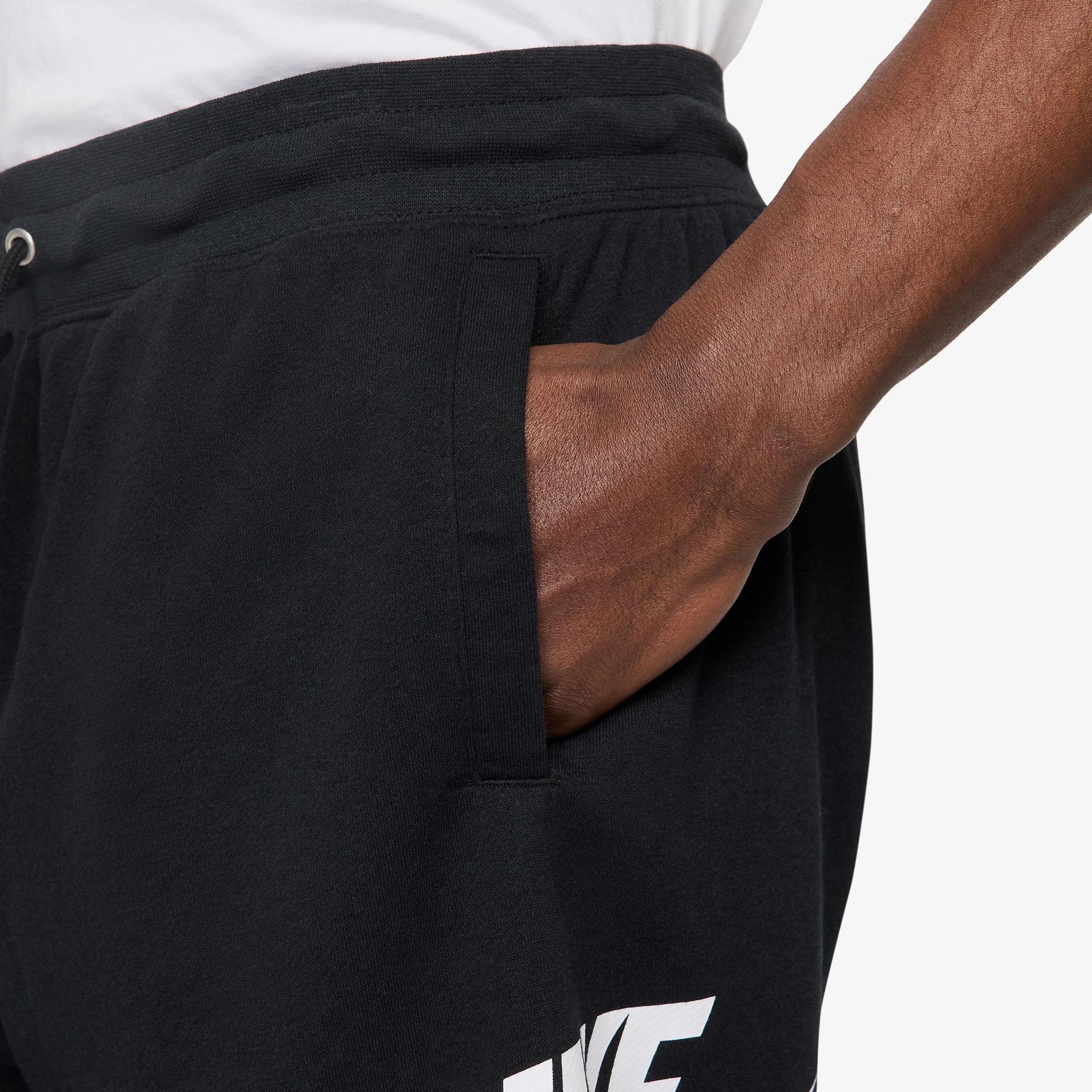 Nike Club Alumni Erkek Siyah Şort