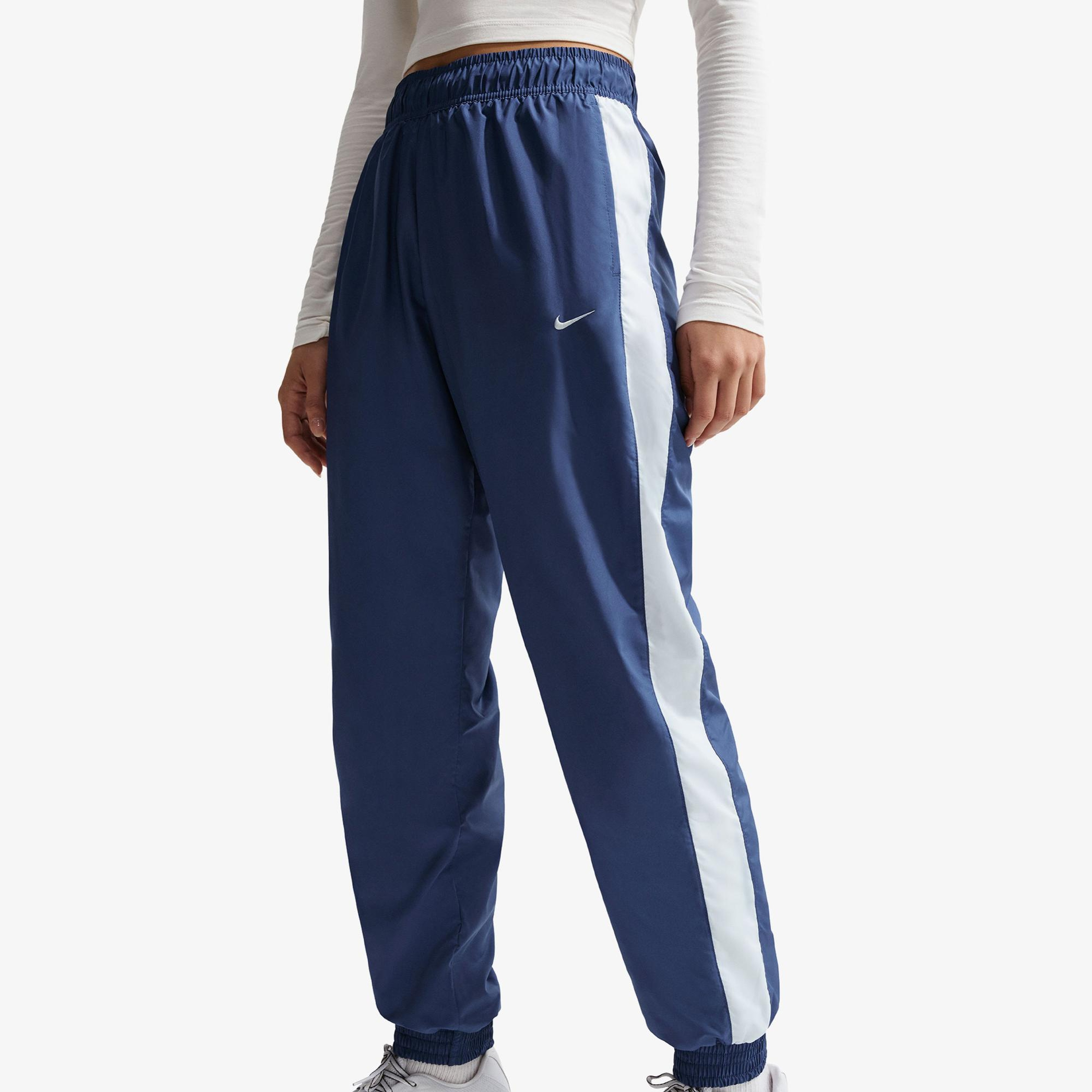 Nike Sportswear Classic Wovens Kadın Mavi Eşofman Altı