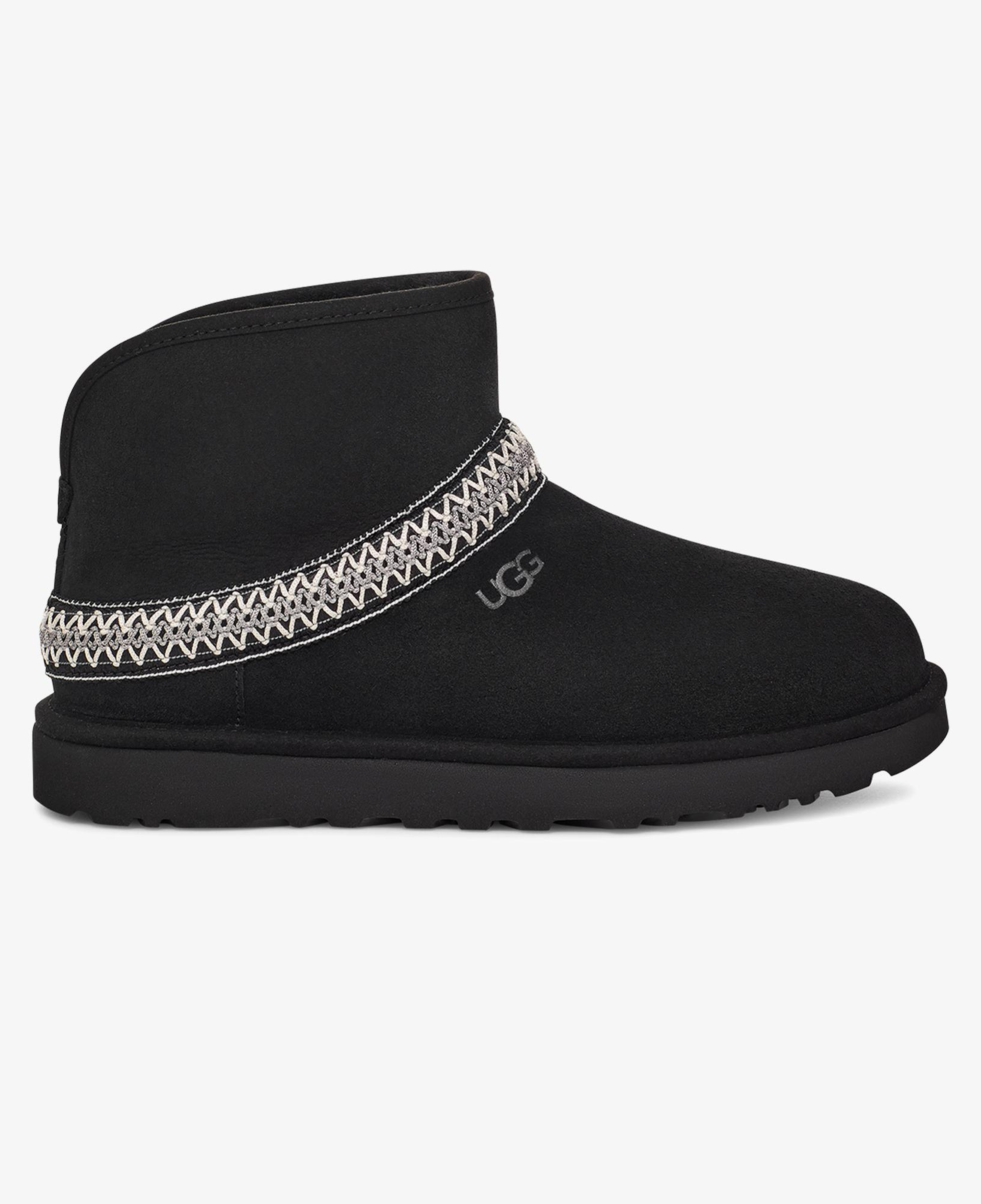 UGG Classic Mini Crescent Kadın Siyah Bot