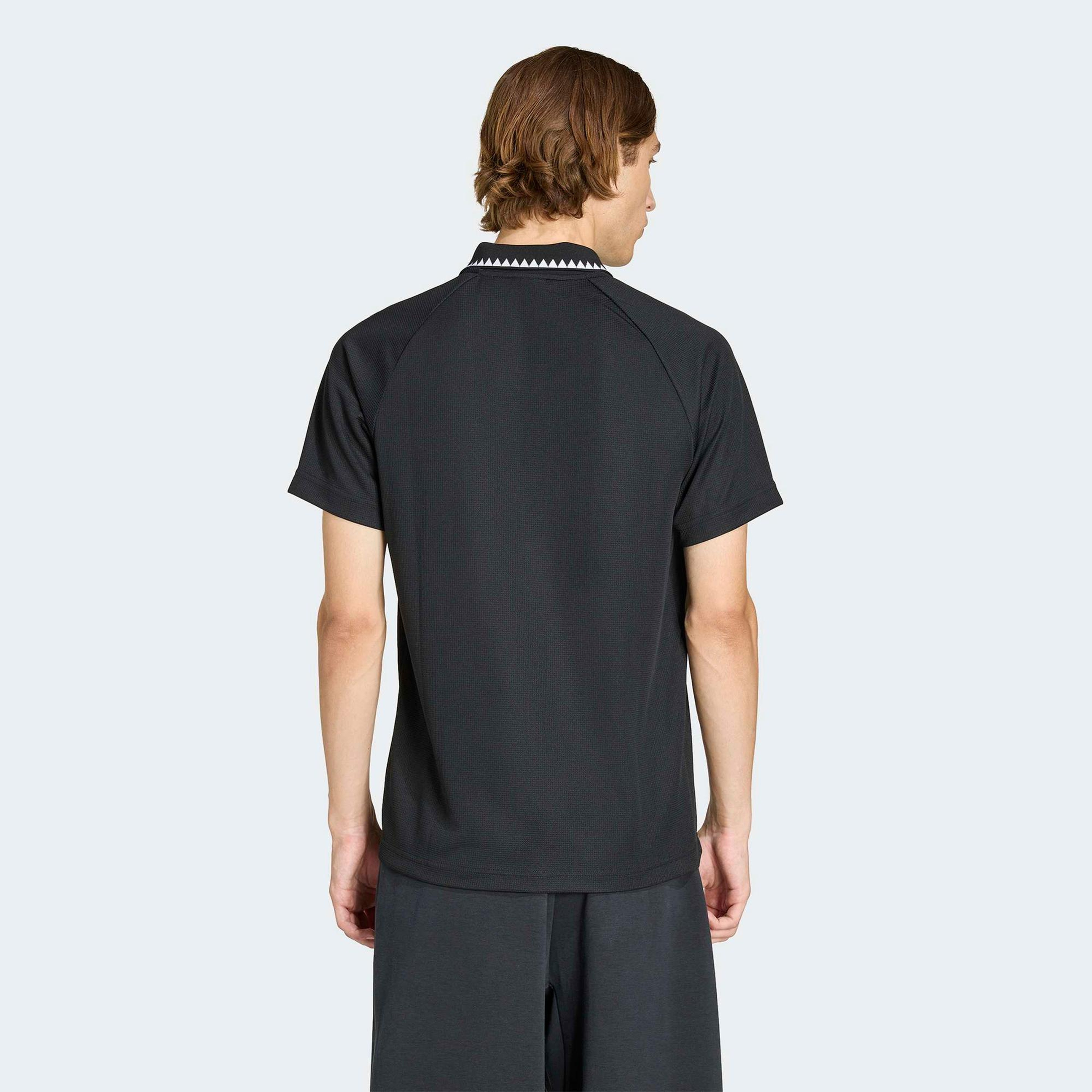 adidas Chest Erkek Siyah T-Shirt