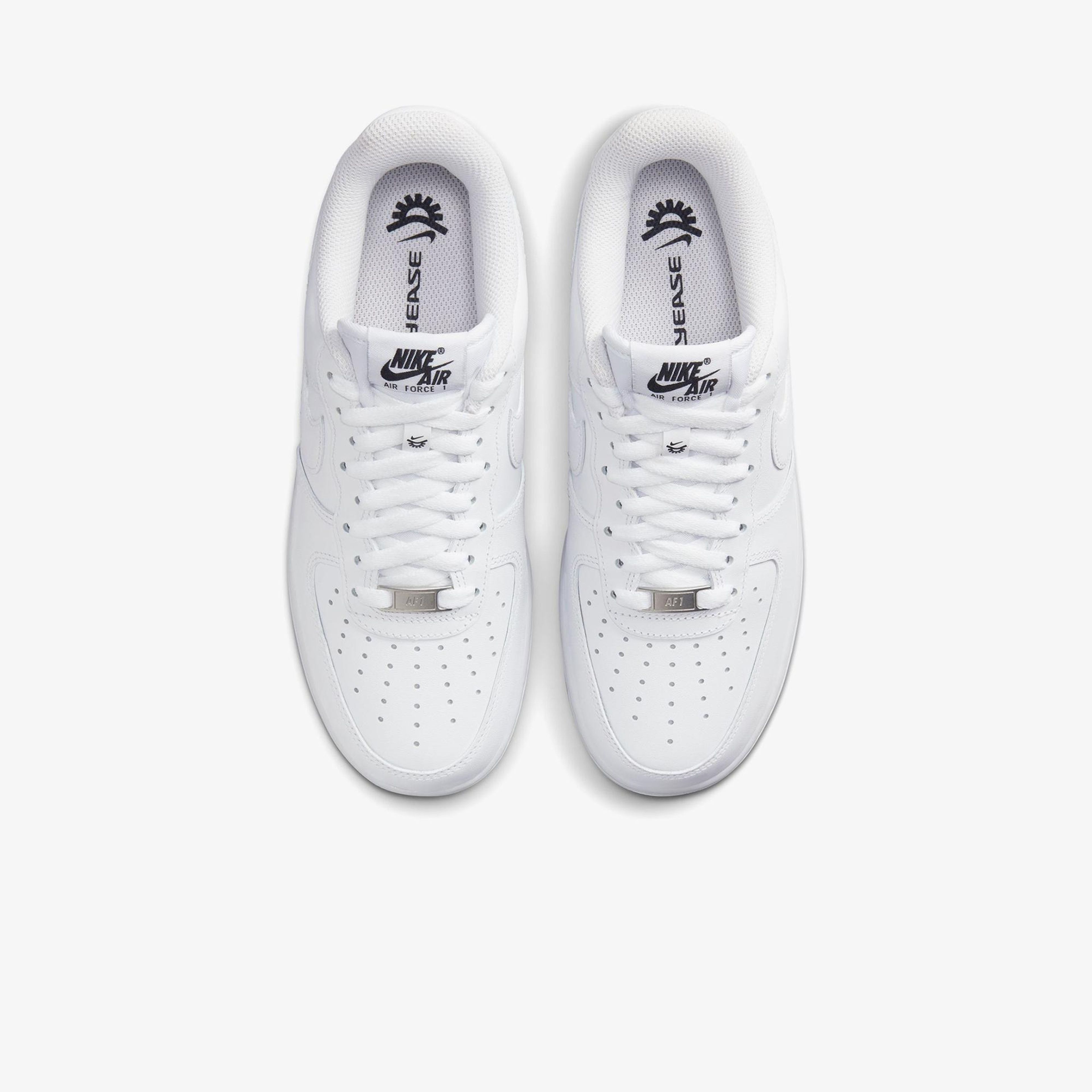 Nike Air Force 1 '07 Flyease Kadın Beyaz Spor Ayakkabı