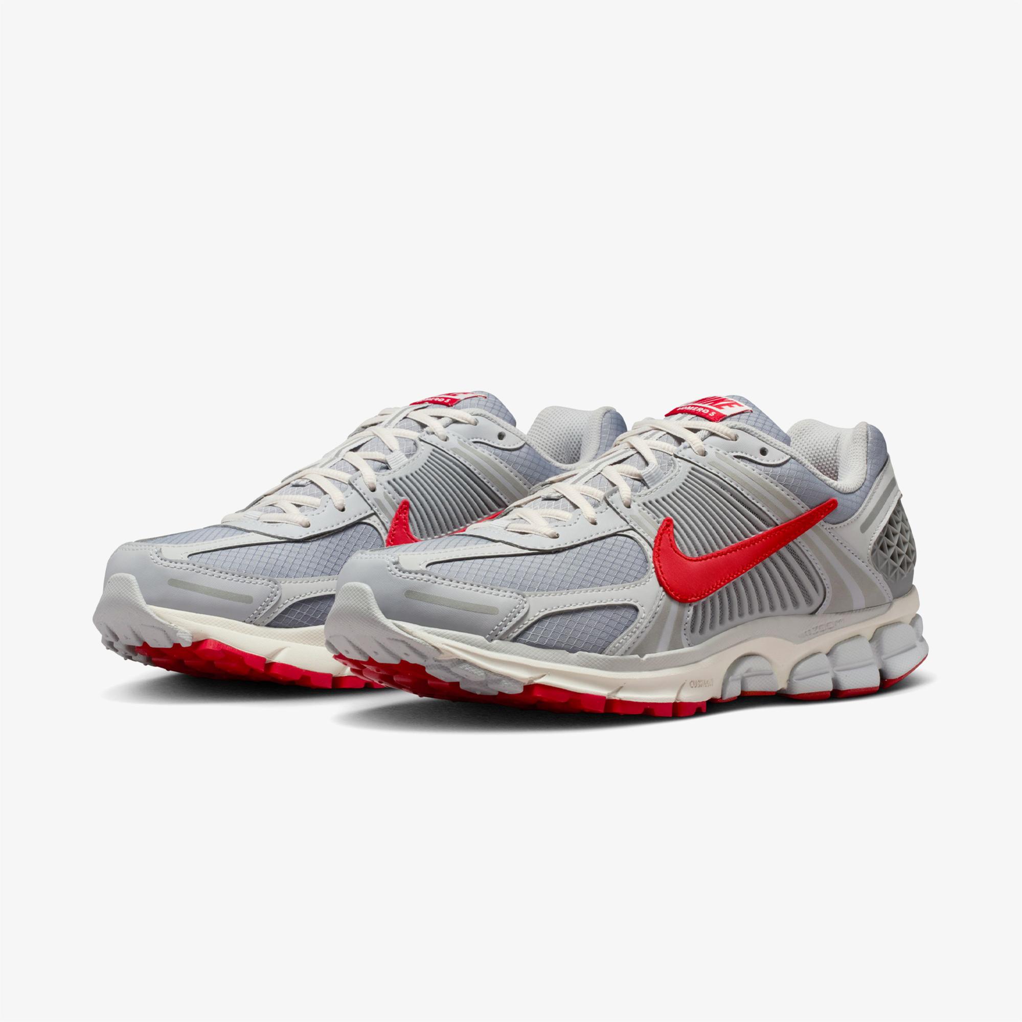 Nike Zoom Vomero 5 SE Erkek Gri Spor Ayakkabı