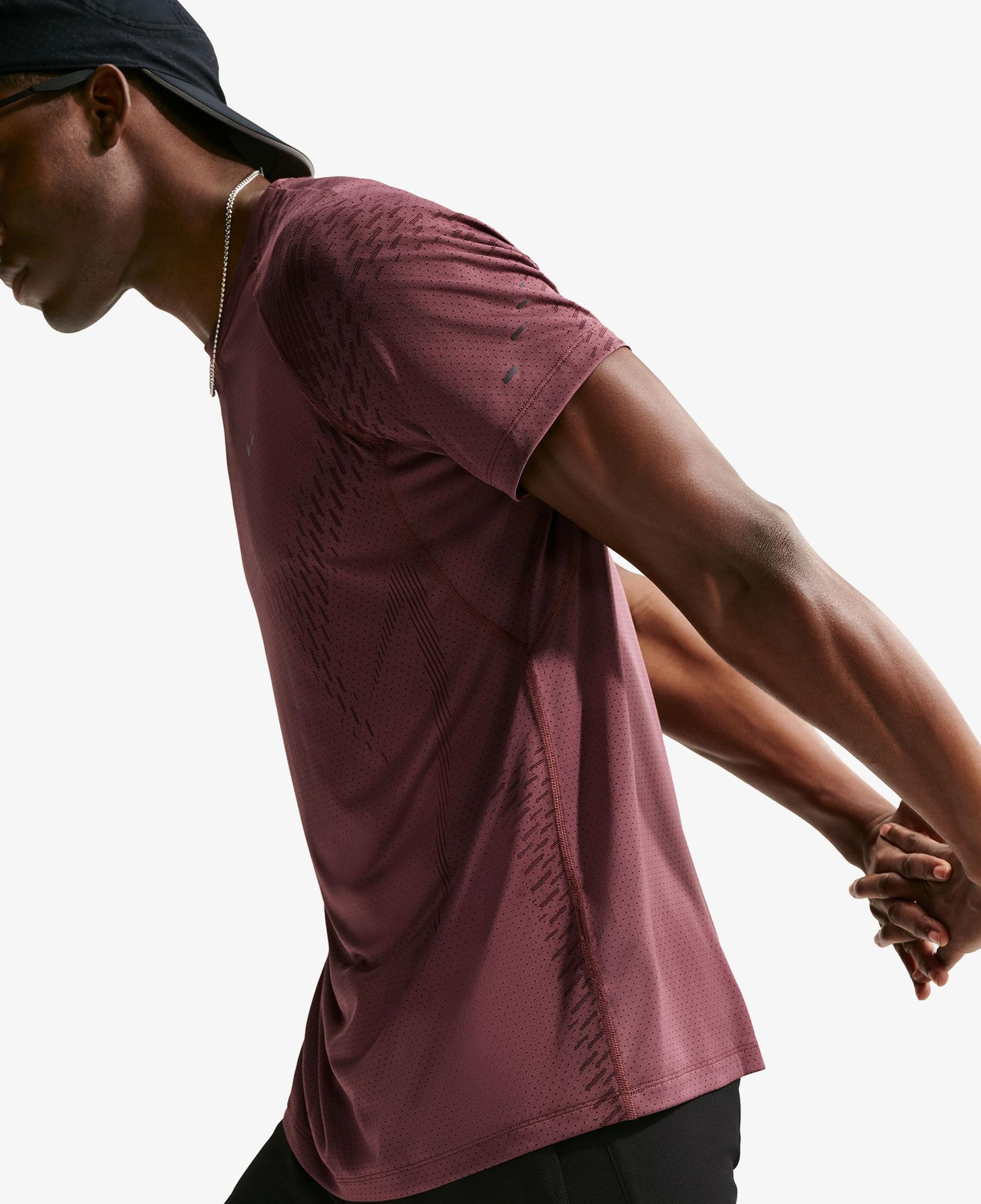 Nike Dri-Fit Stride Erkek Siyah Şort