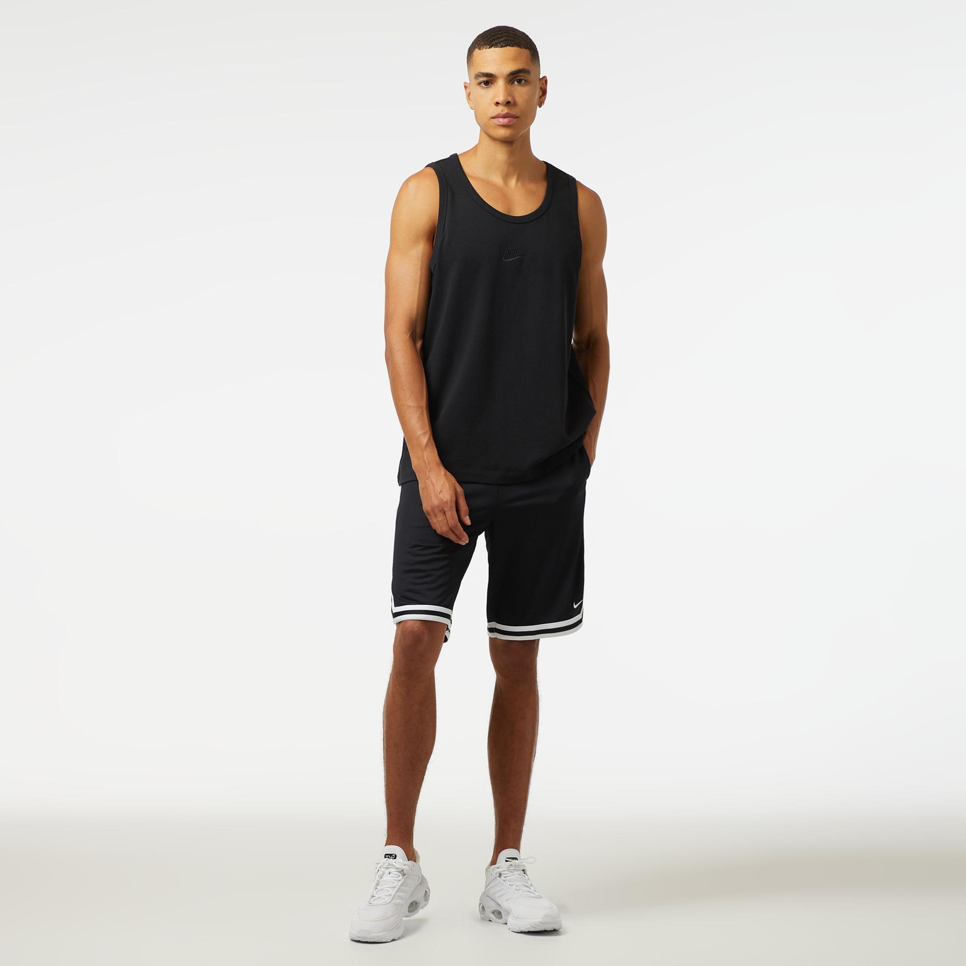 Nike Sportswear Premium Essentials Erkek Siyah Kolsuz T-Shirt