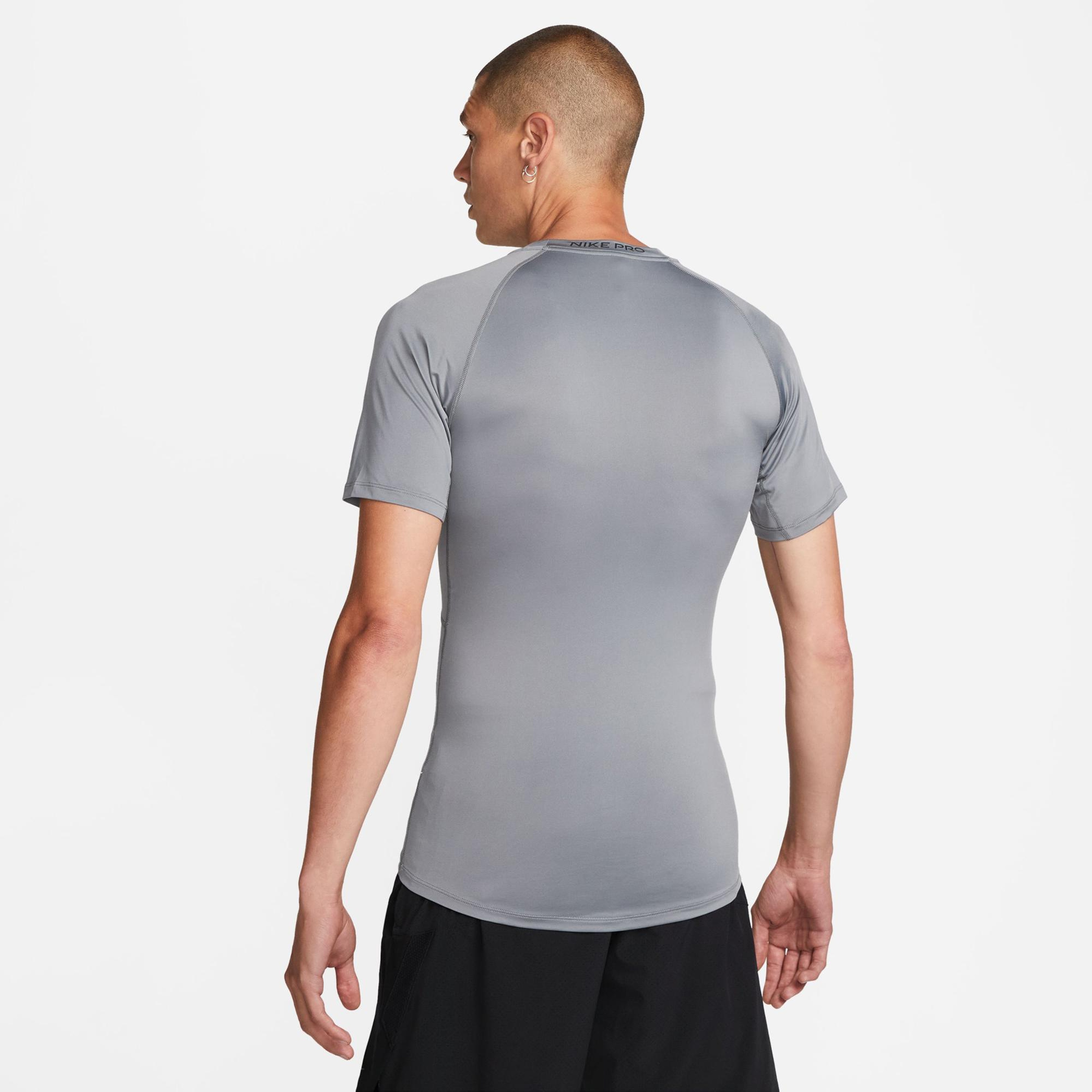 Nike Pro Dri-Fit Erkek Gri T-Shirt