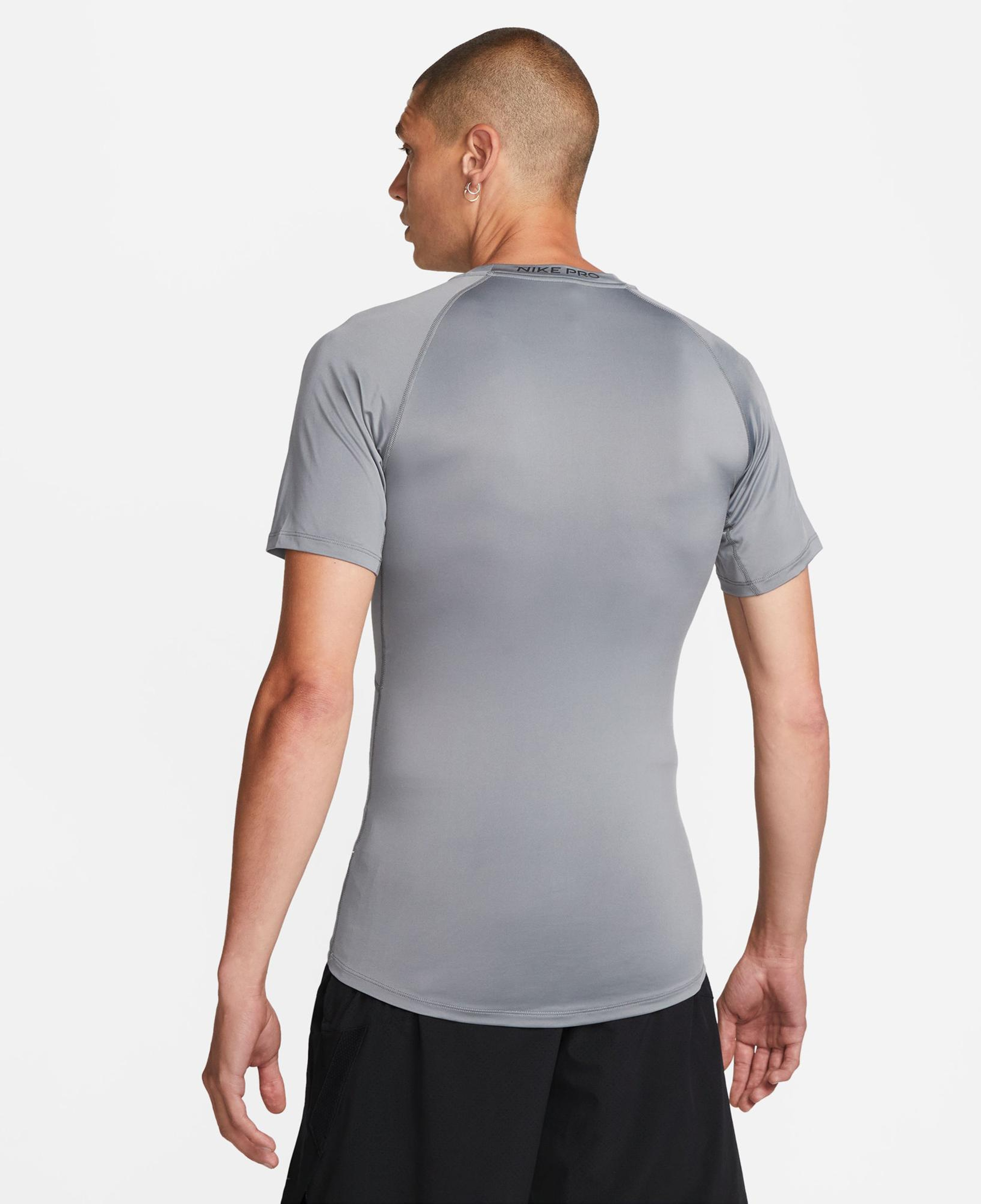 Nike Pro Dri-Fit Erkek Gri T-Shirt