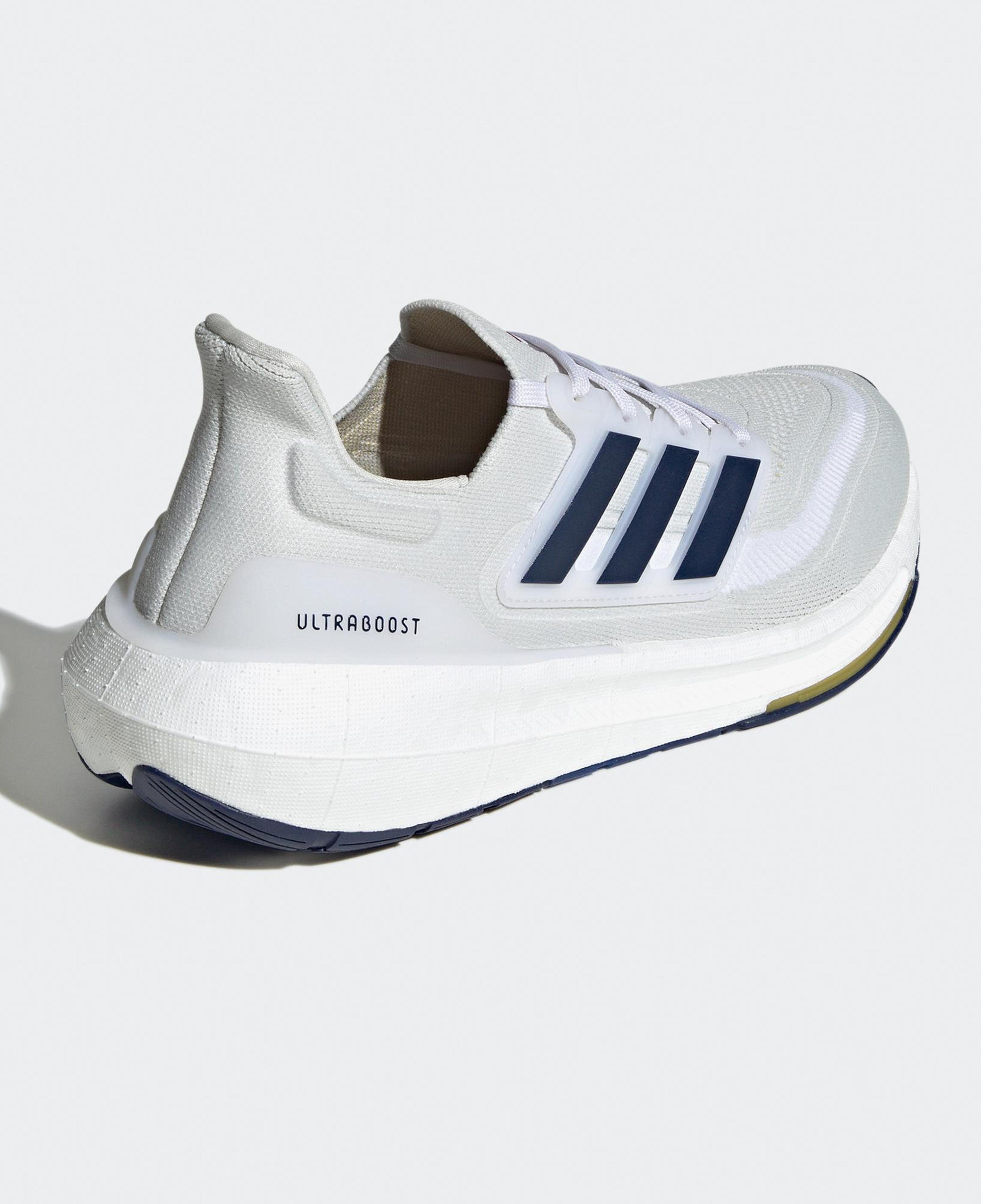 adidas Ultraboost Light Erkek Beyaz Sneaker