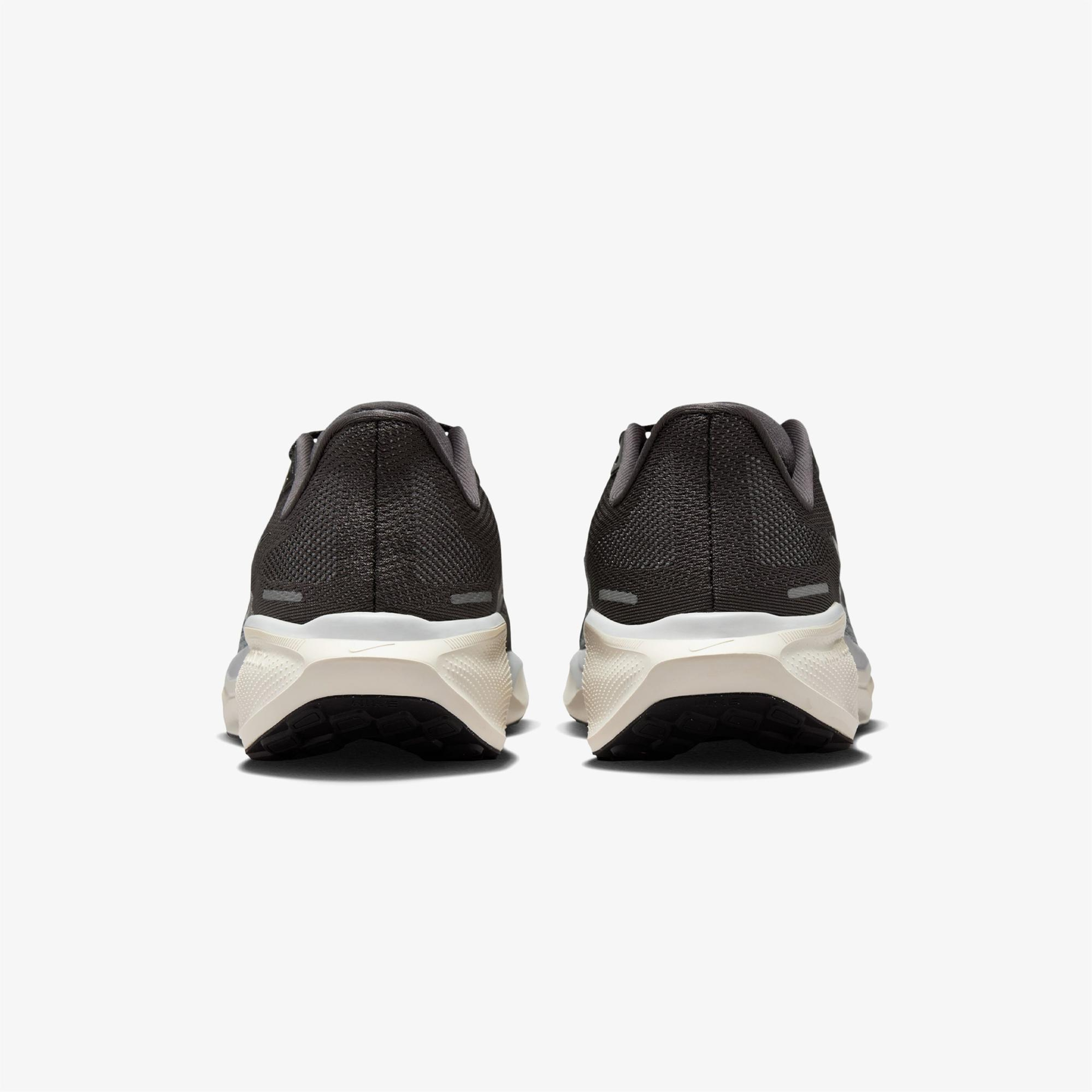 Nike Air Zoom Pegasus 41 Erkek Siyah Koşu Ayakkabısı