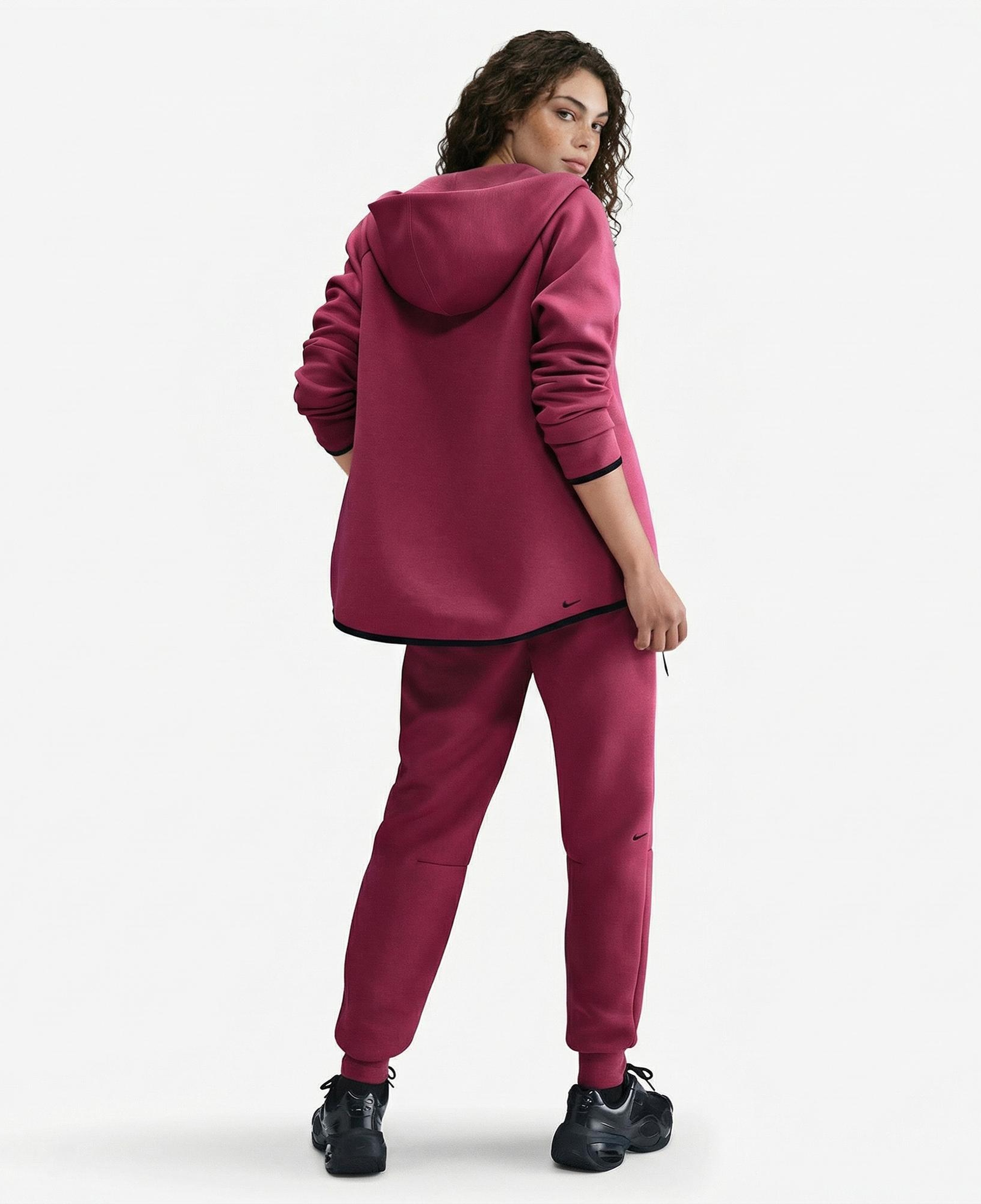 Nike Sportswear Tech Fleece Windrunner Kadın Pembe Eşofman Üstü