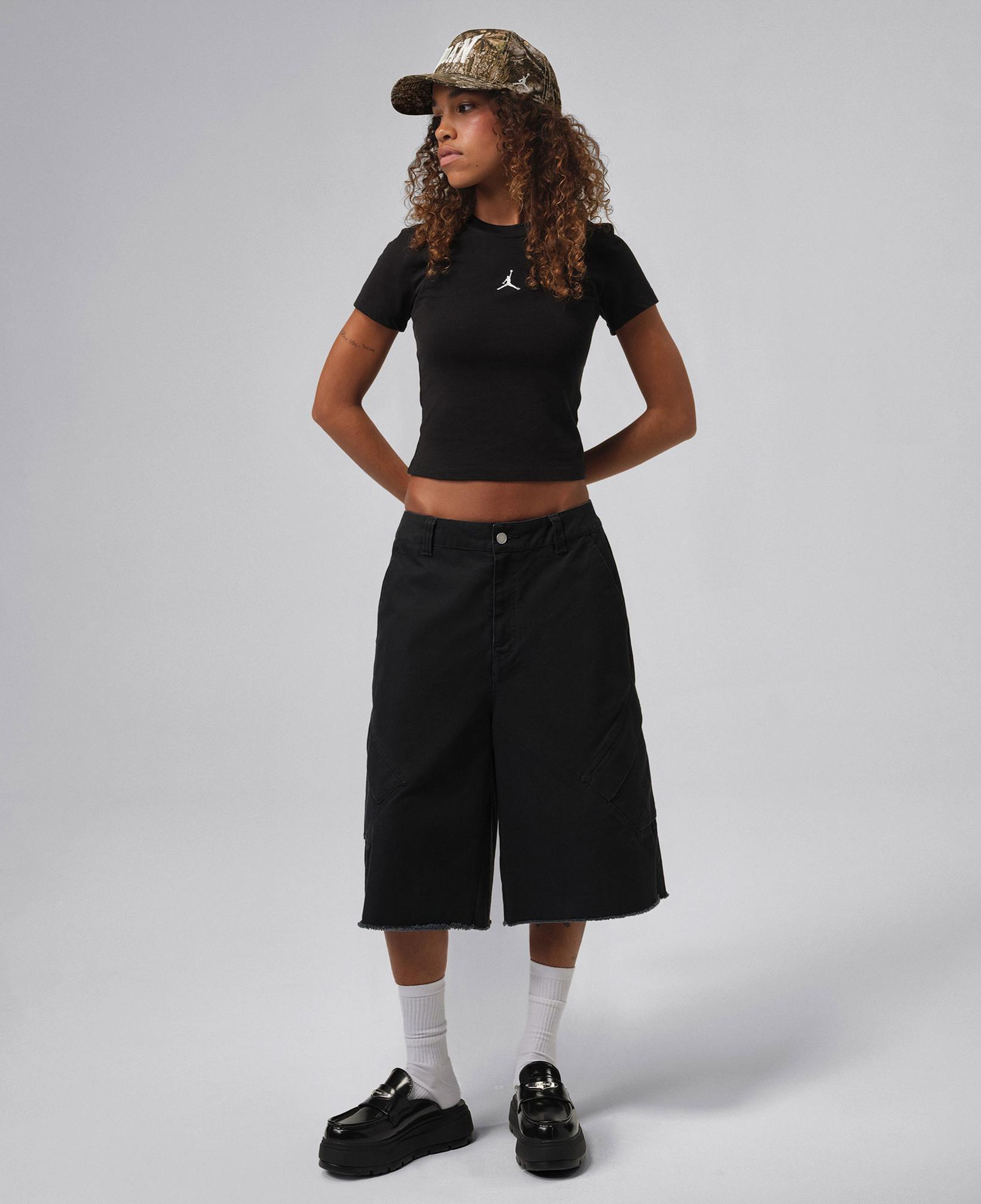 Jordan Essentials Kadın Siyah T-Shirt